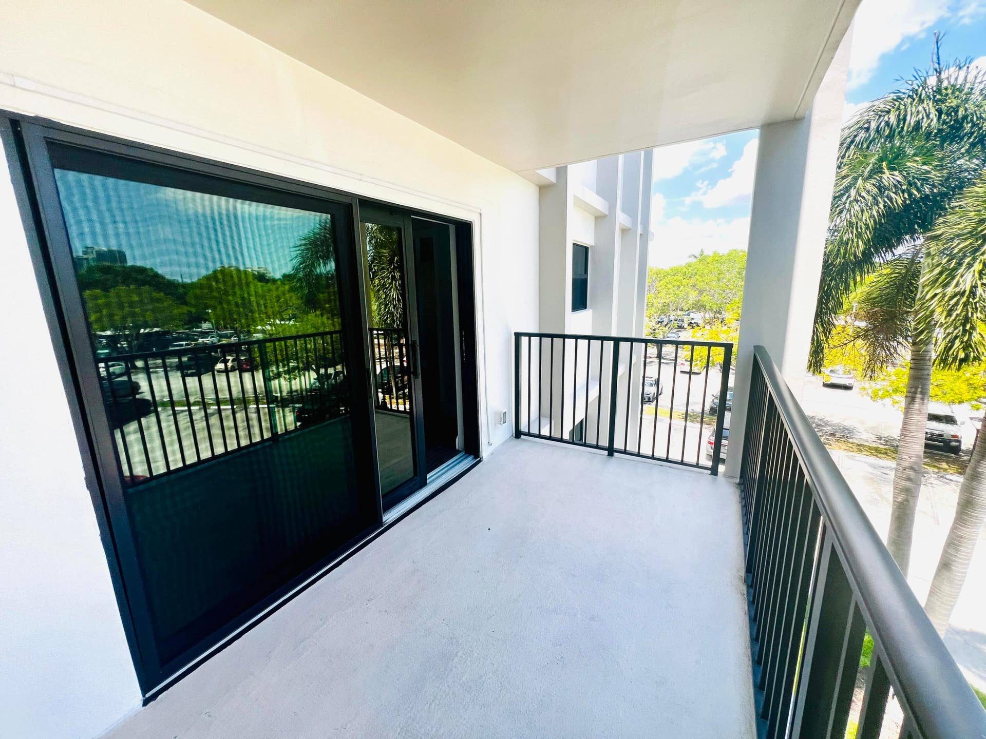 1000 River Reach Drive, #320, Fort Lauderdale, Fort Lauderdale, FL 33315 Balcony