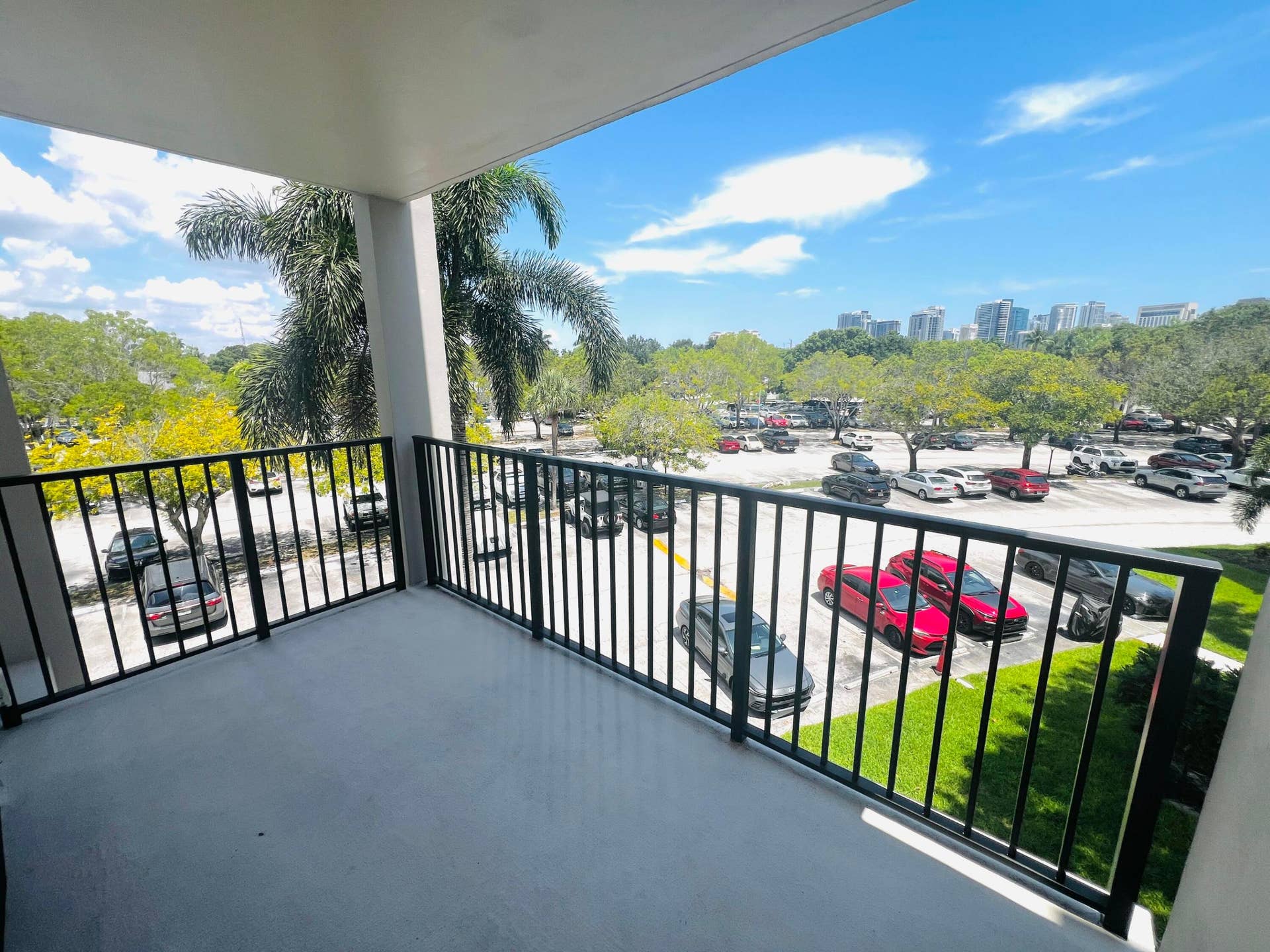 1000 River Reach Drive, #320, Fort Lauderdale, Fort Lauderdale, FL 33315 Balcony looking East with Downtown Skyline