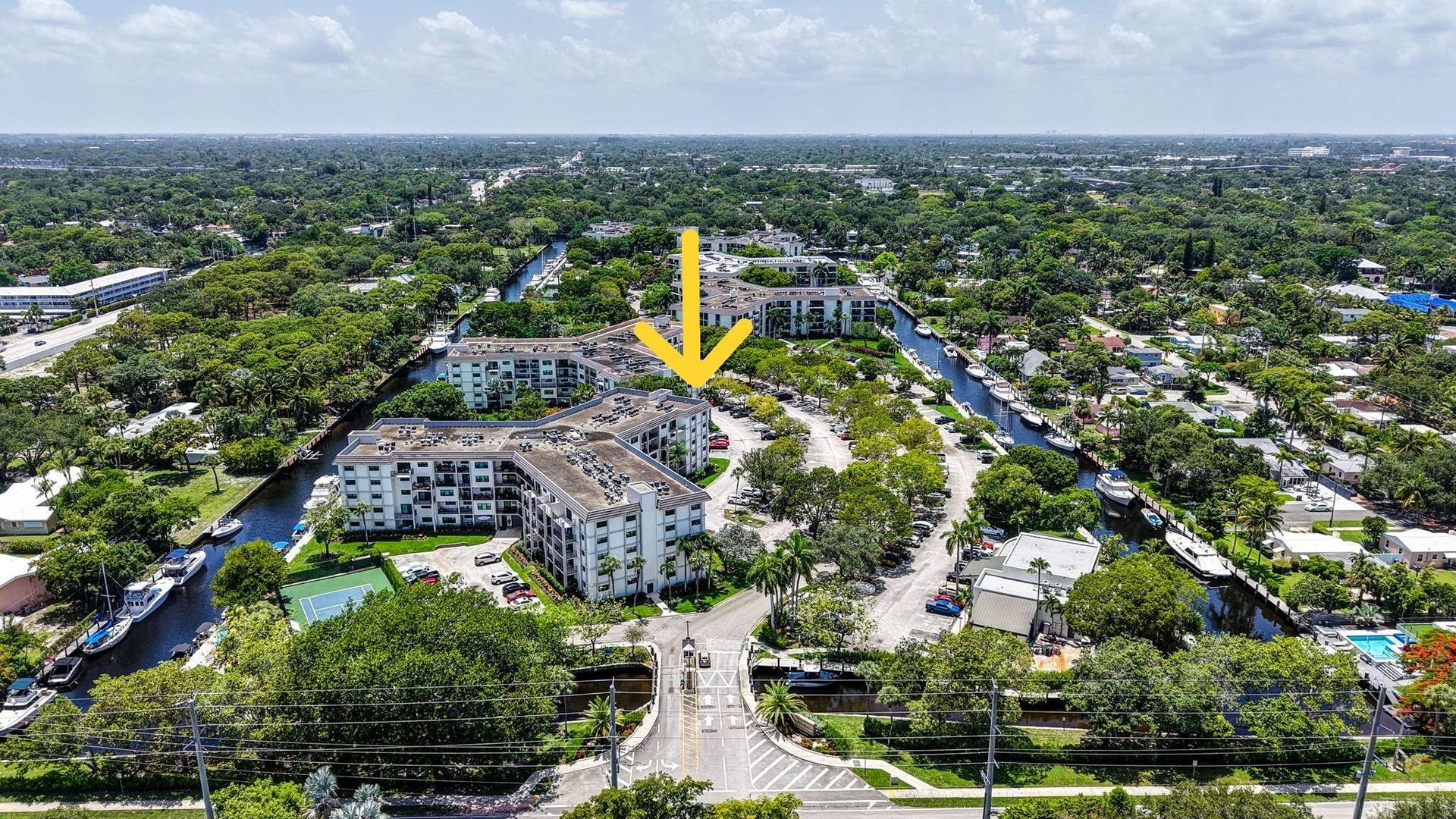 1000 River Reach Drive, #320, Fort Lauderdale, Fort Lauderdale, FL 33315 Aerial View of Community looking West