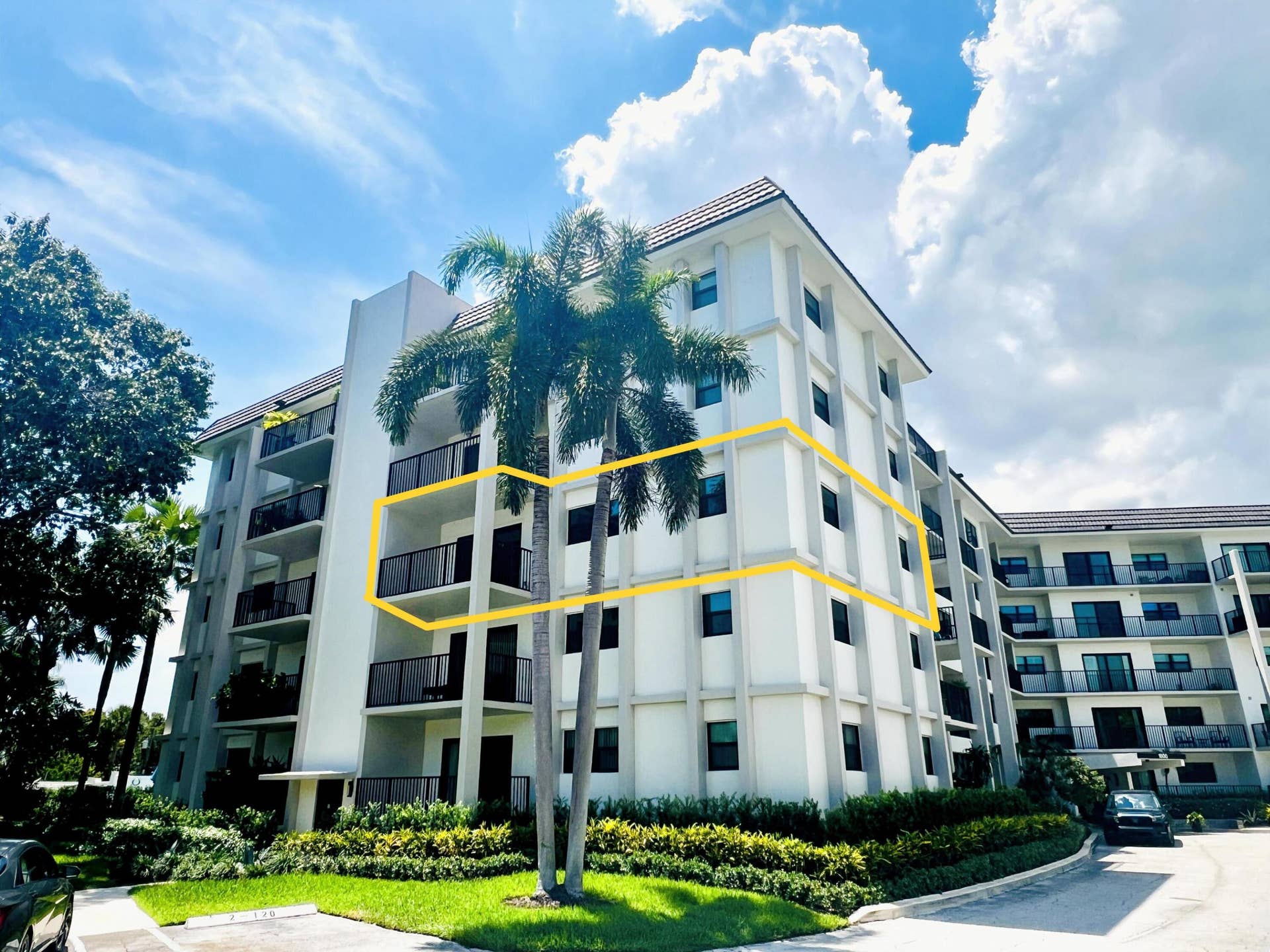 1000 River Reach Drive, #320, Fort Lauderdale, Fort Lauderdale, FL 33315 Unit 320 Corner Unit