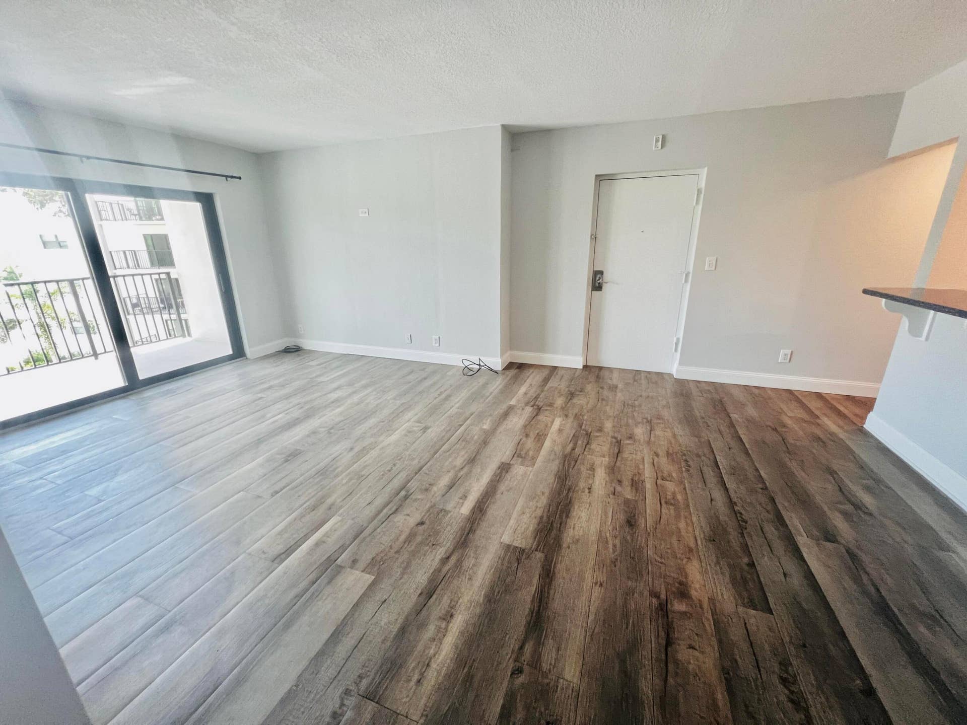 1000 River Reach Drive, #320, Fort Lauderdale, Fort Lauderdale, FL 33315 Open Plan Living-Dining room area