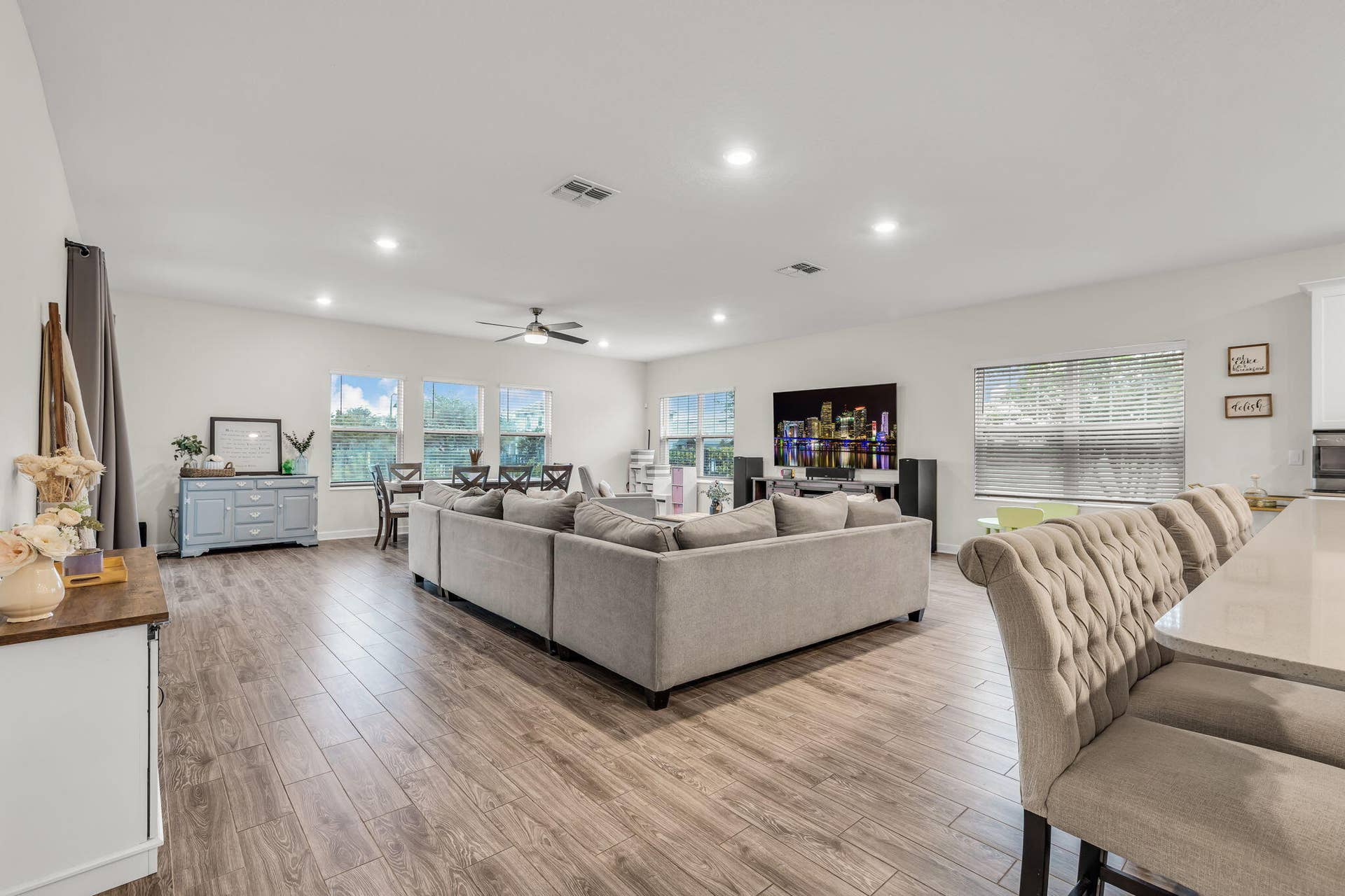 12175 Imaginary Way, Orlando, FL 32832 13-web-or-mls-12175ImaginaryWay-13