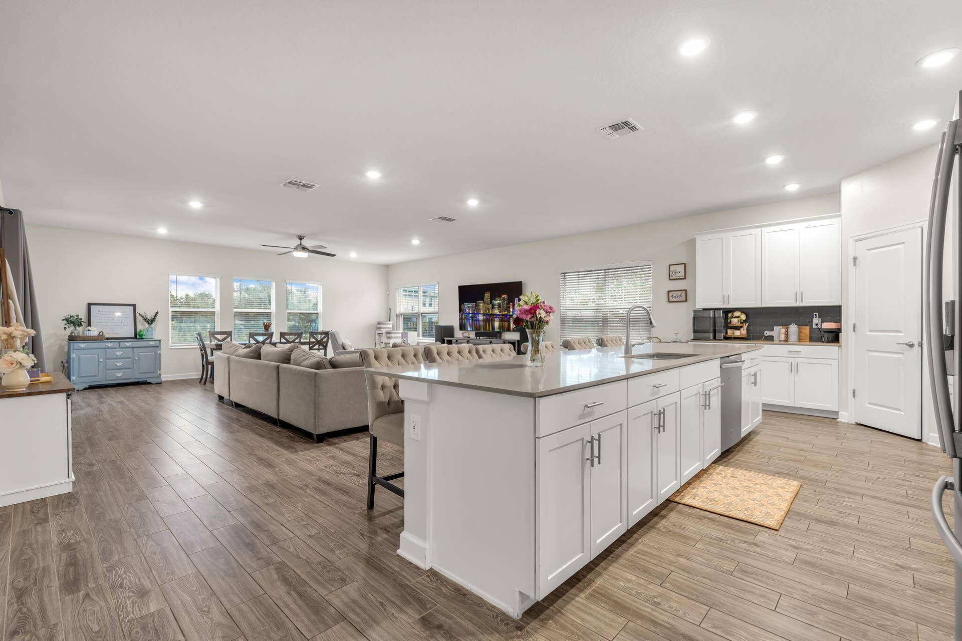 12175 Imaginary Way, Orlando, FL 32832 6-web-or-mls-12175ImaginaryWay-6