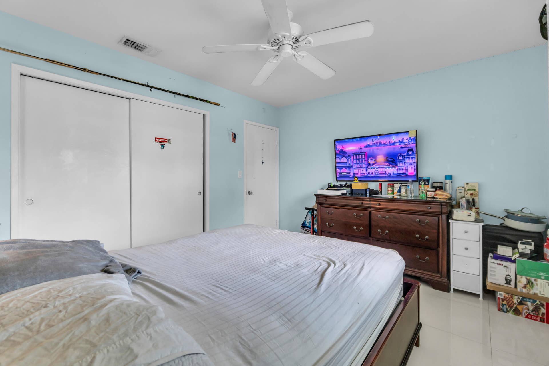 4221 NE 16th Avenue, Oakland Park, FL 33334 IMG_9030
