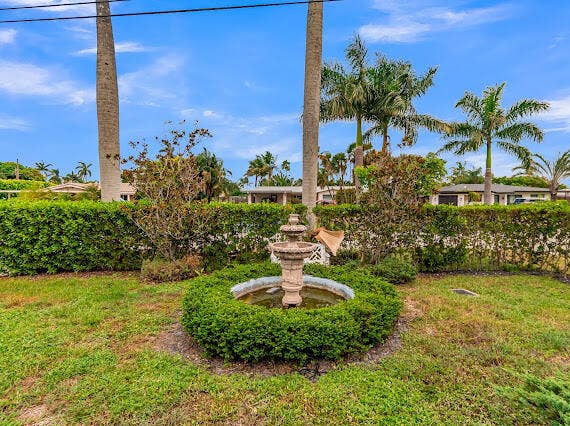 4221 NE 16th Avenue, Oakland Park, FL 33334 IMG_9067
