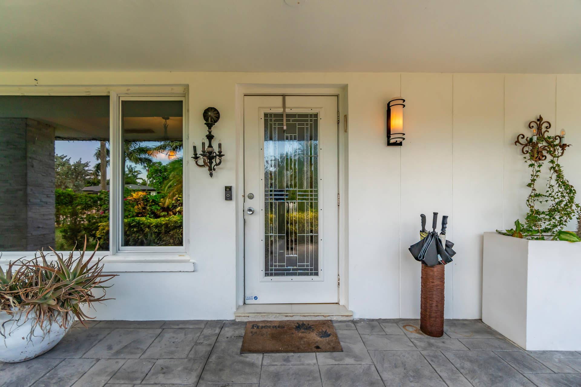 4221 NE 16th Avenue, Oakland Park, FL 33334 IMG_9049
