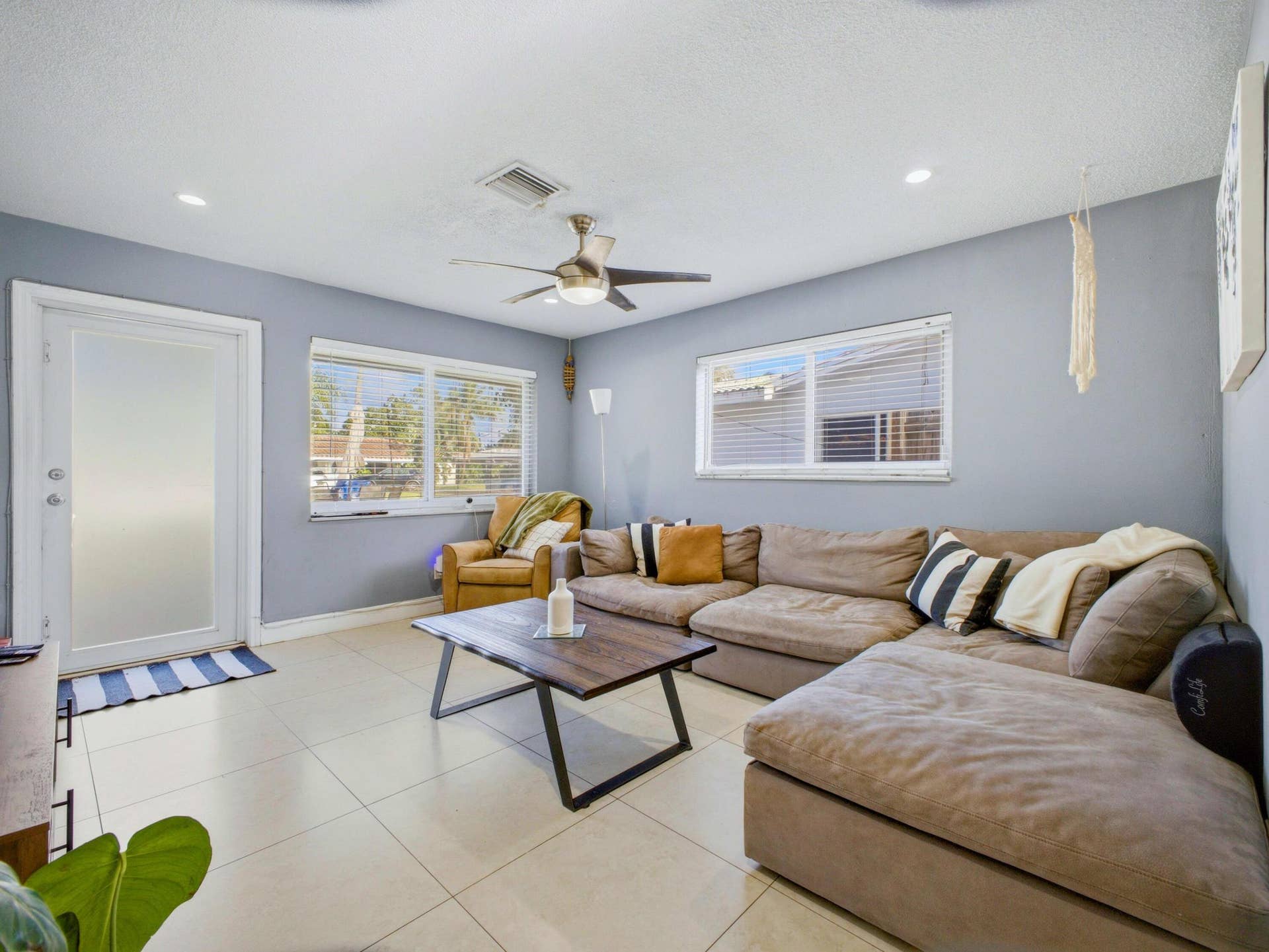 451 SE 1st Avenue, #A-B, Pompano Beach, FL 33060 Unit A Living