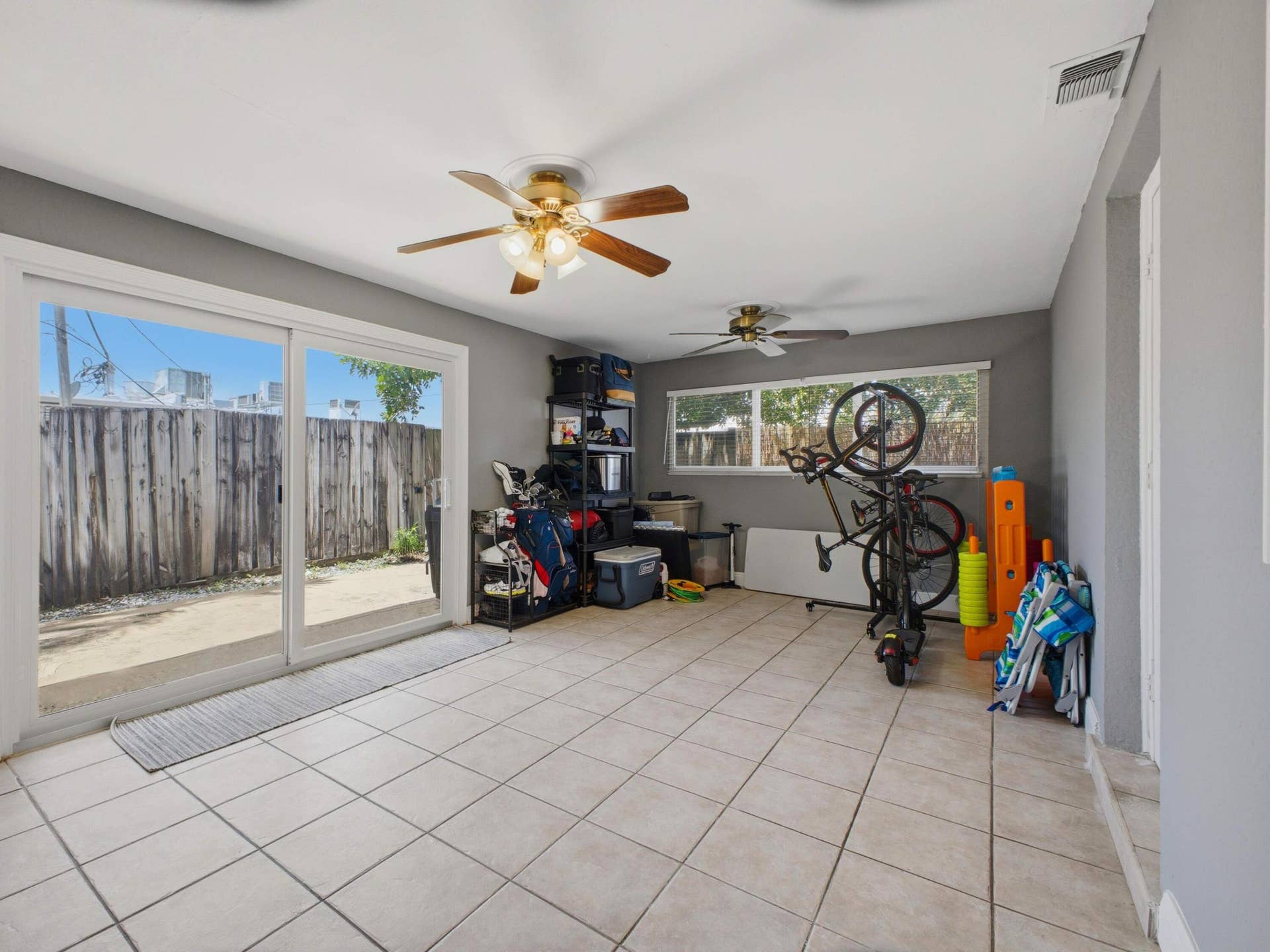 451 SE 1st Avenue, #A-B, Pompano Beach, FL 33060 Unit B Family