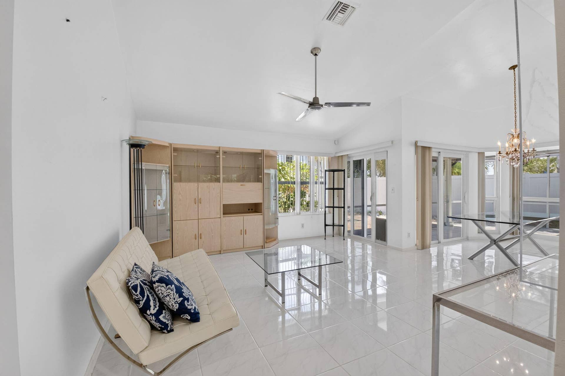 5335 PARK PLACE Circle, Boca Raton, FL 33486 Living Area