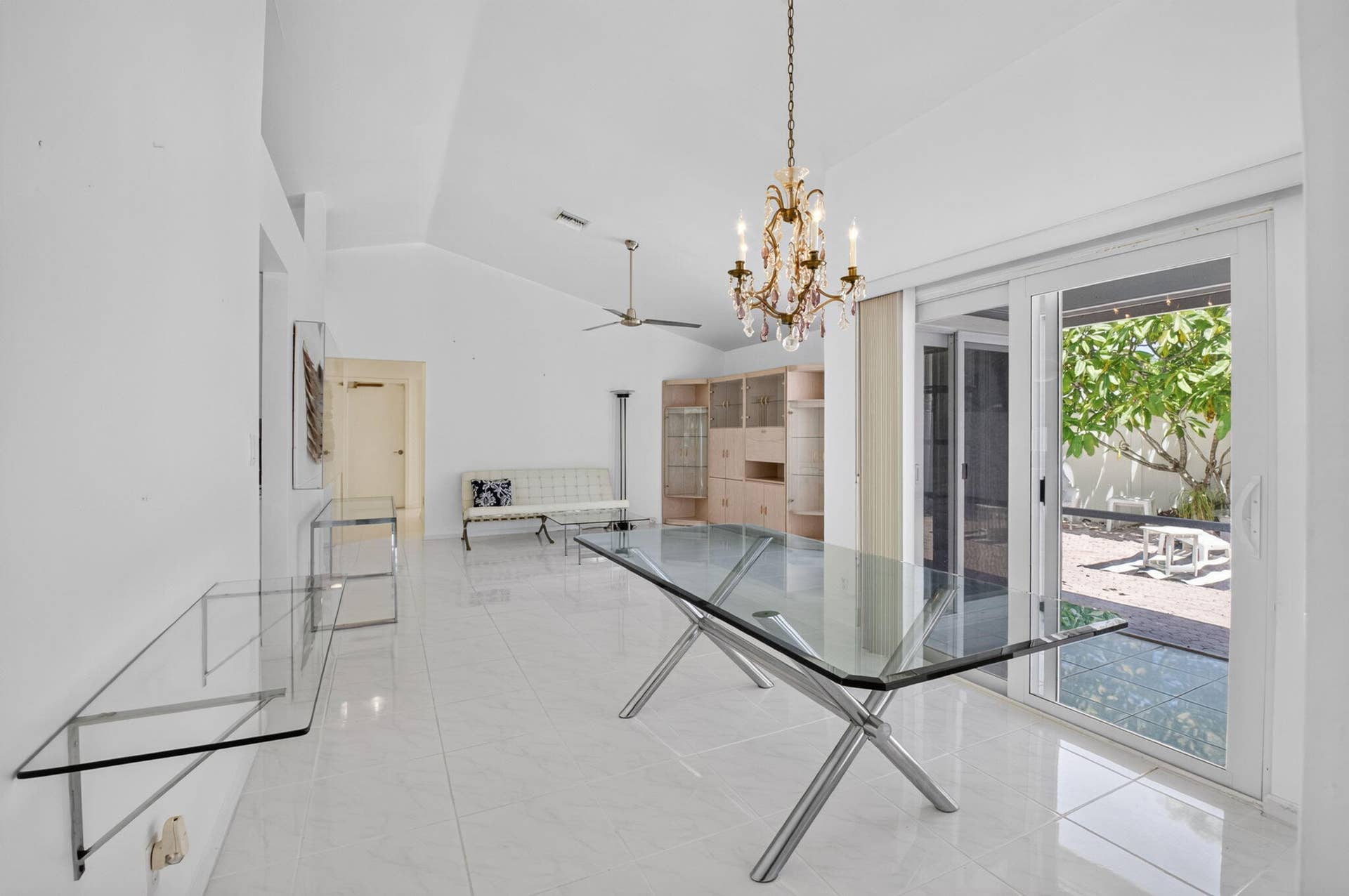 5335 PARK PLACE Circle, Boca Raton, FL 33486 Dining and Living Area