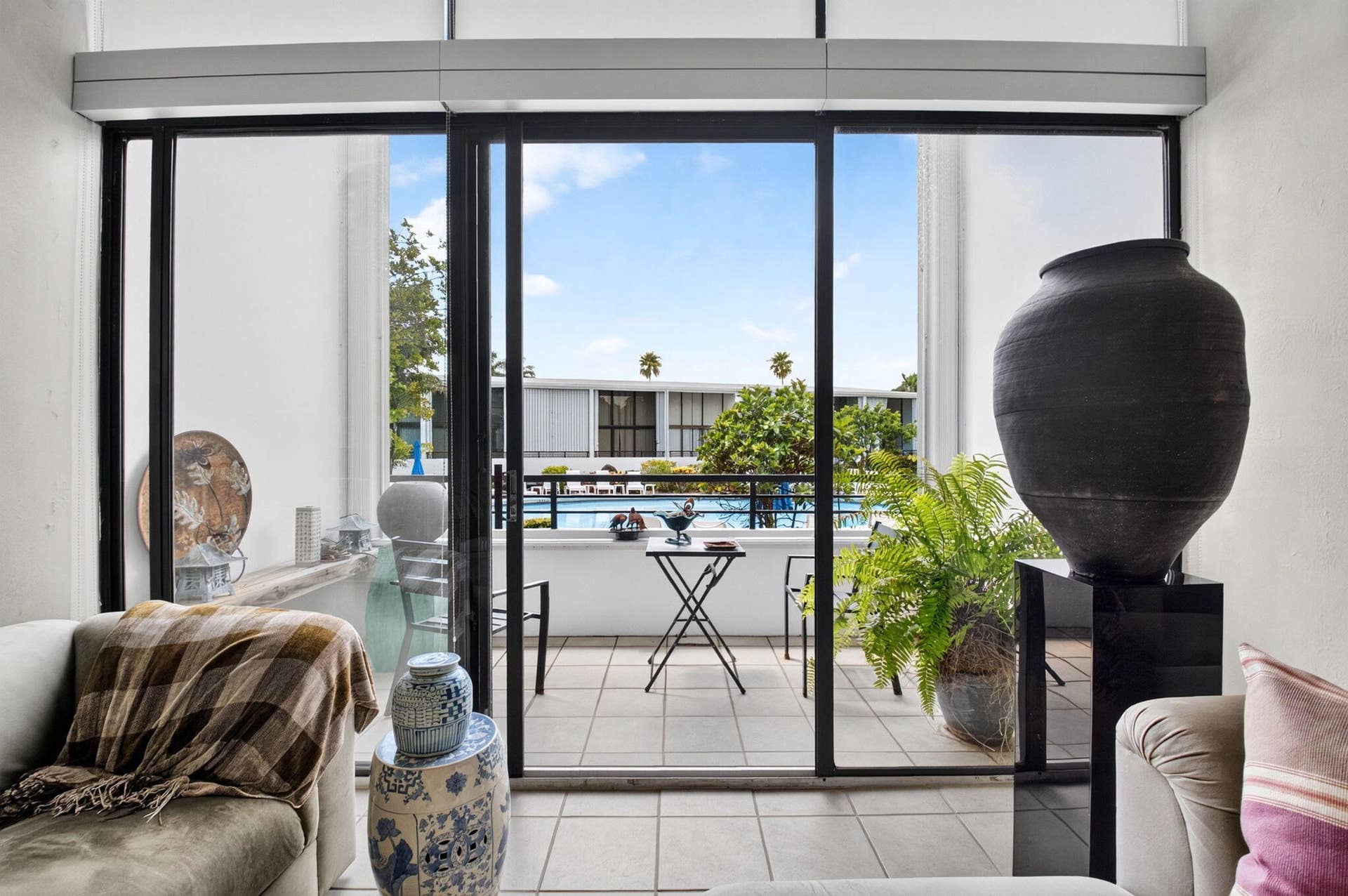 3589 S Ocean Boulevard, #19, South Palm Beach, FL 33480 24-web-or-mls-DSC_9119