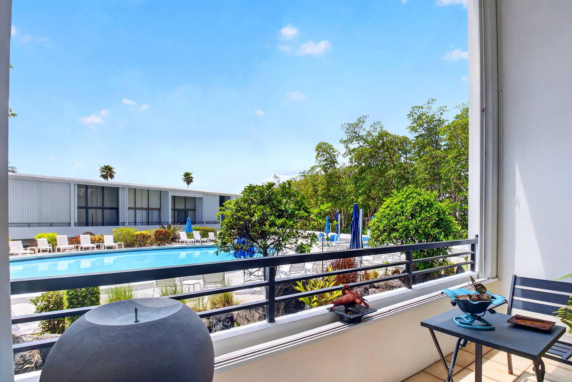 3589 S Ocean Boulevard, #19, South Palm Beach, FL 33480 26-web-or-mls-DSC_9128