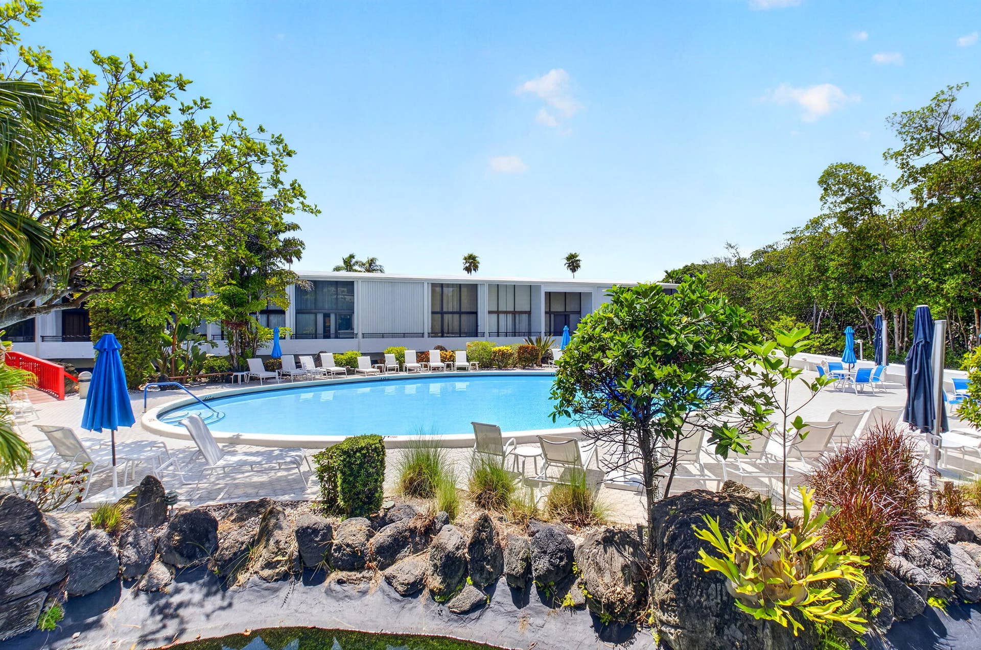 3589 S Ocean Boulevard, #19, South Palm Beach, FL 33480 31-web-or-mls-DSC_9154