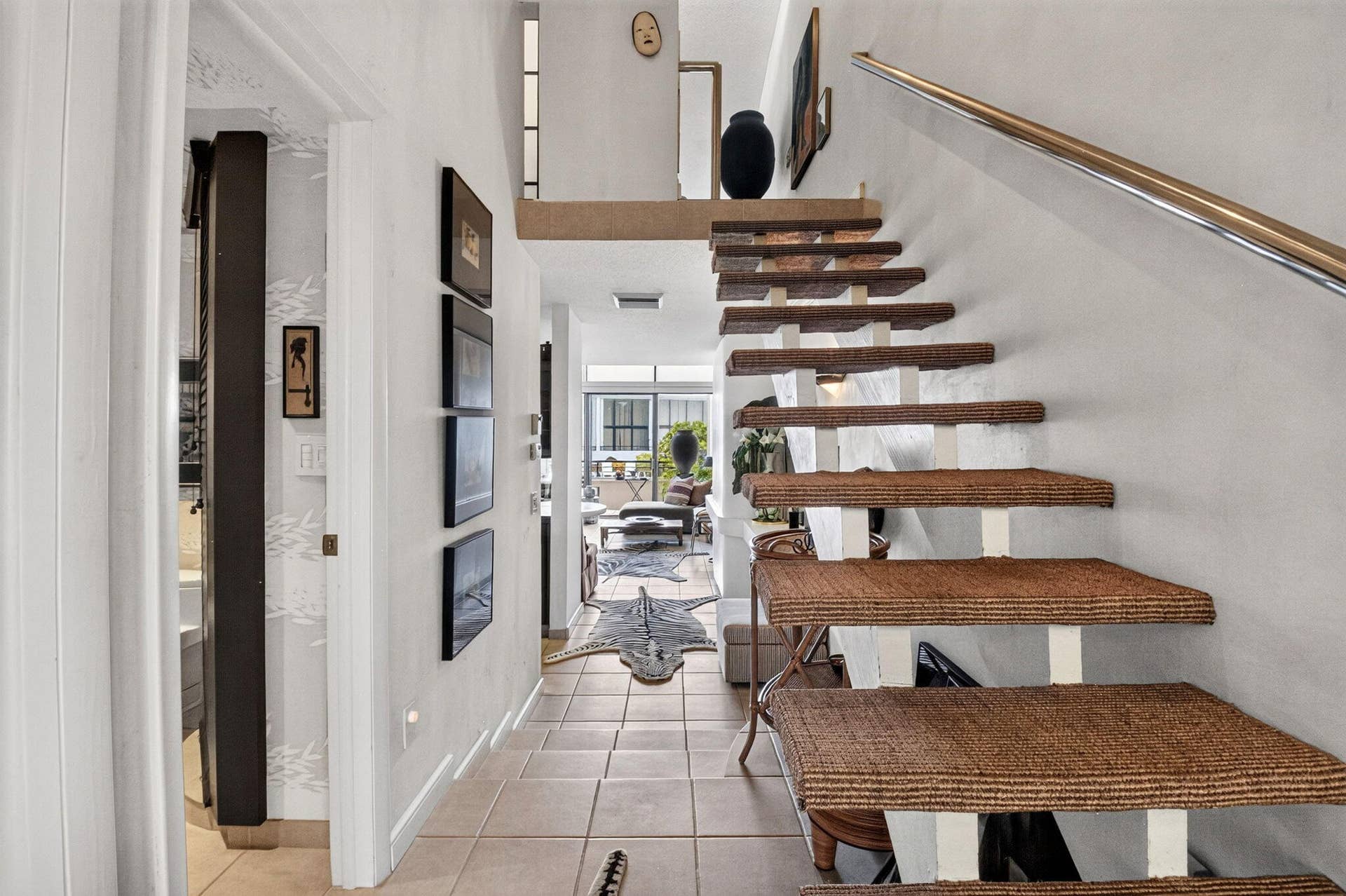3589 S Ocean Boulevard, #19, South Palm Beach, FL 33480 8-web-or-mls-DSC_9184