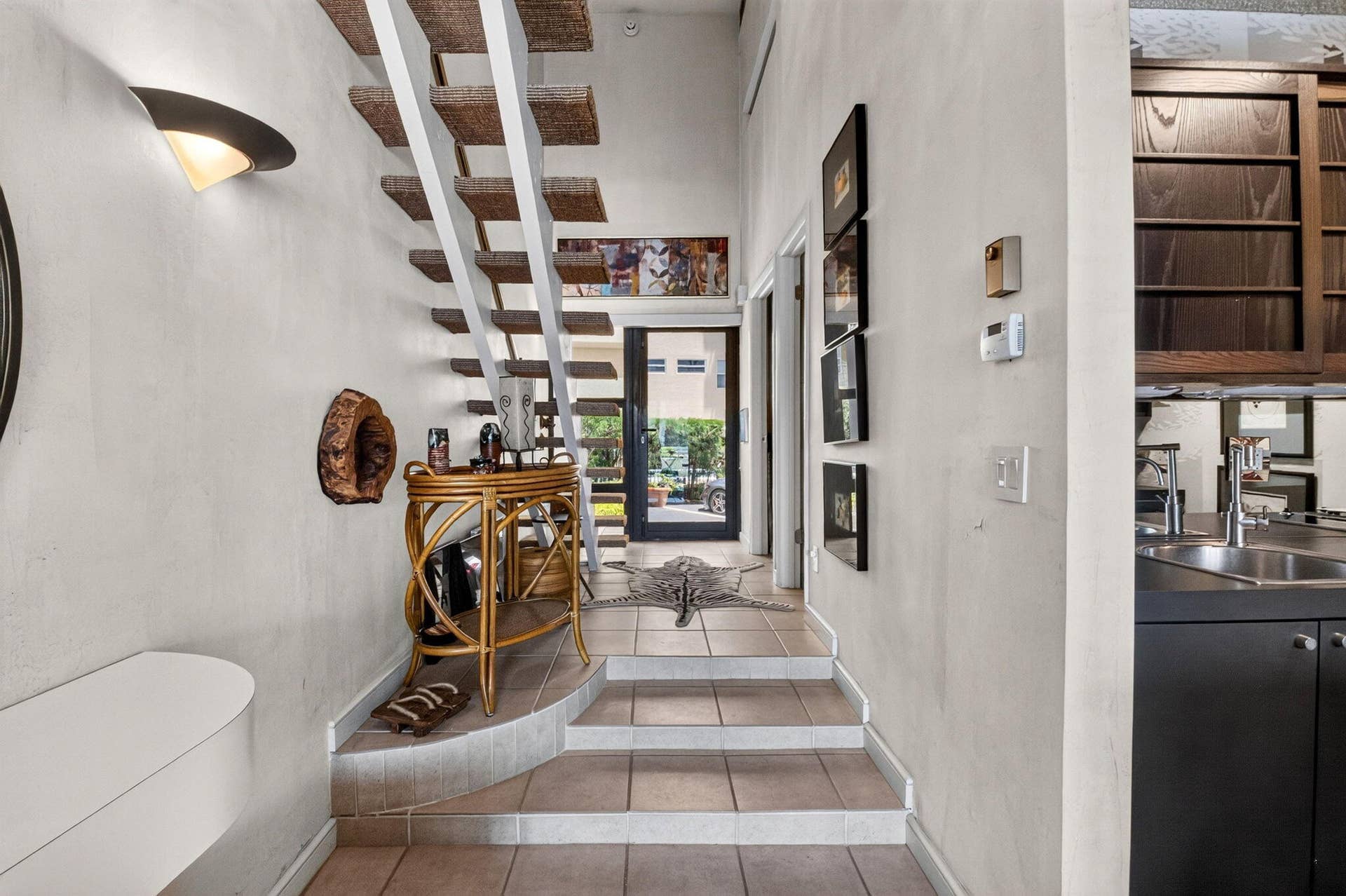 3589 S Ocean Boulevard, #19, South Palm Beach, FL 33480 4-web-or-mls-DSC_9163