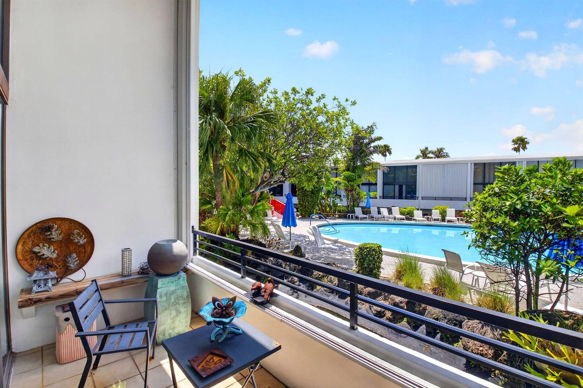 3589 S Ocean Boulevard, #19, South Palm Beach, FL 33480 28-web-or-mls-DSC_9139