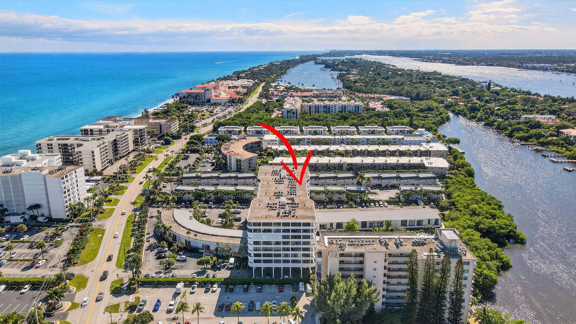 3589 S Ocean Boulevard, #19, South Palm Beach, FL 33480 50-web-or-mls-DJI_0388