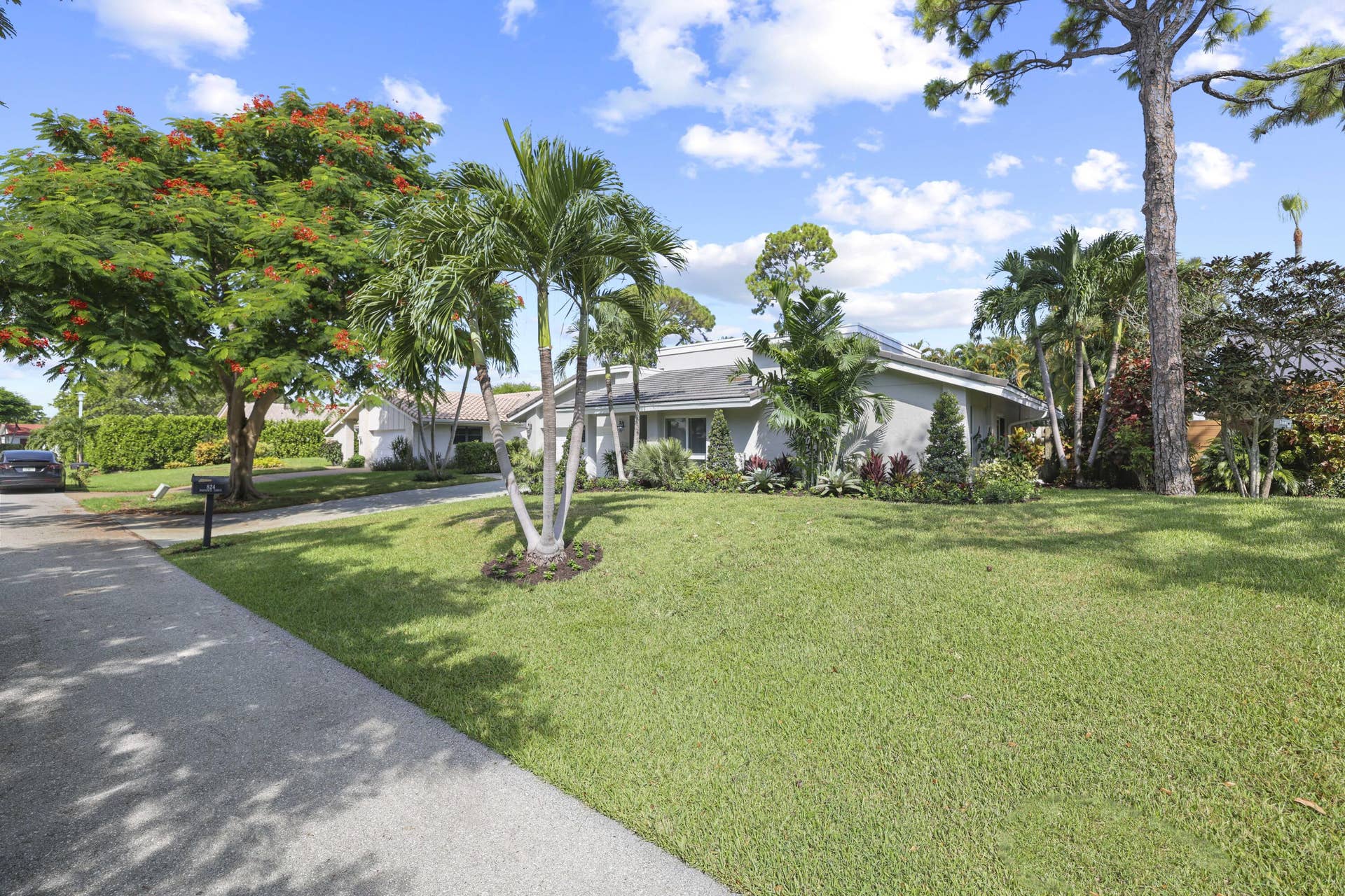 824 Foxpointe Cir - 2