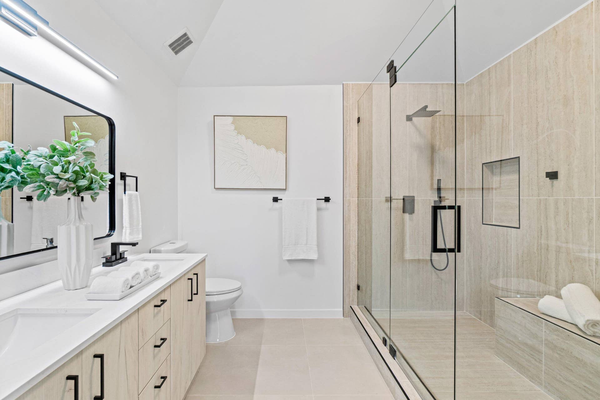 5166 Lake Catalina Drive, #D, Boca Raton, FL 33496 Primary Bathroom