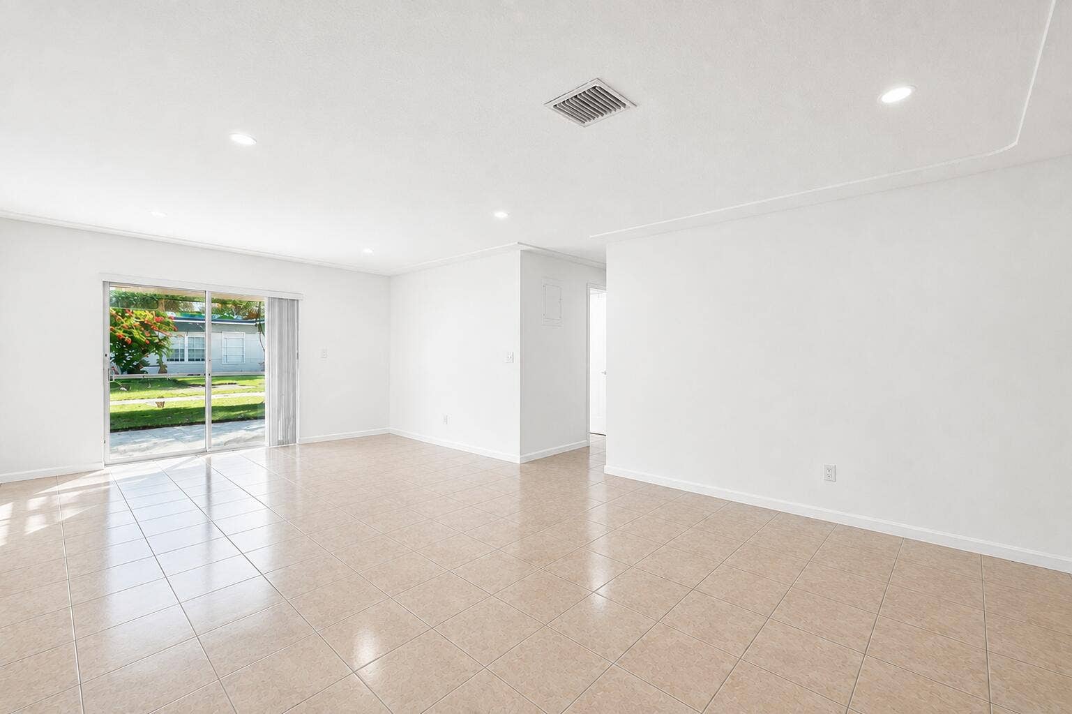 330 W 22ND Court, Riviera Beach, FL 33404 330 2
