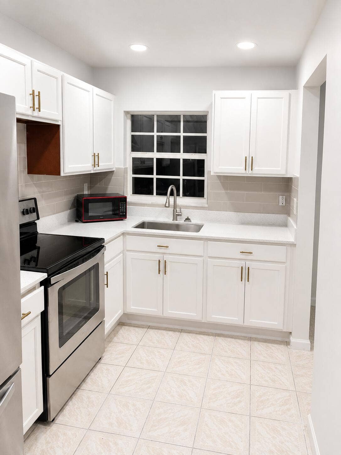 330 W 22ND Court, Riviera Beach, FL 33404 33