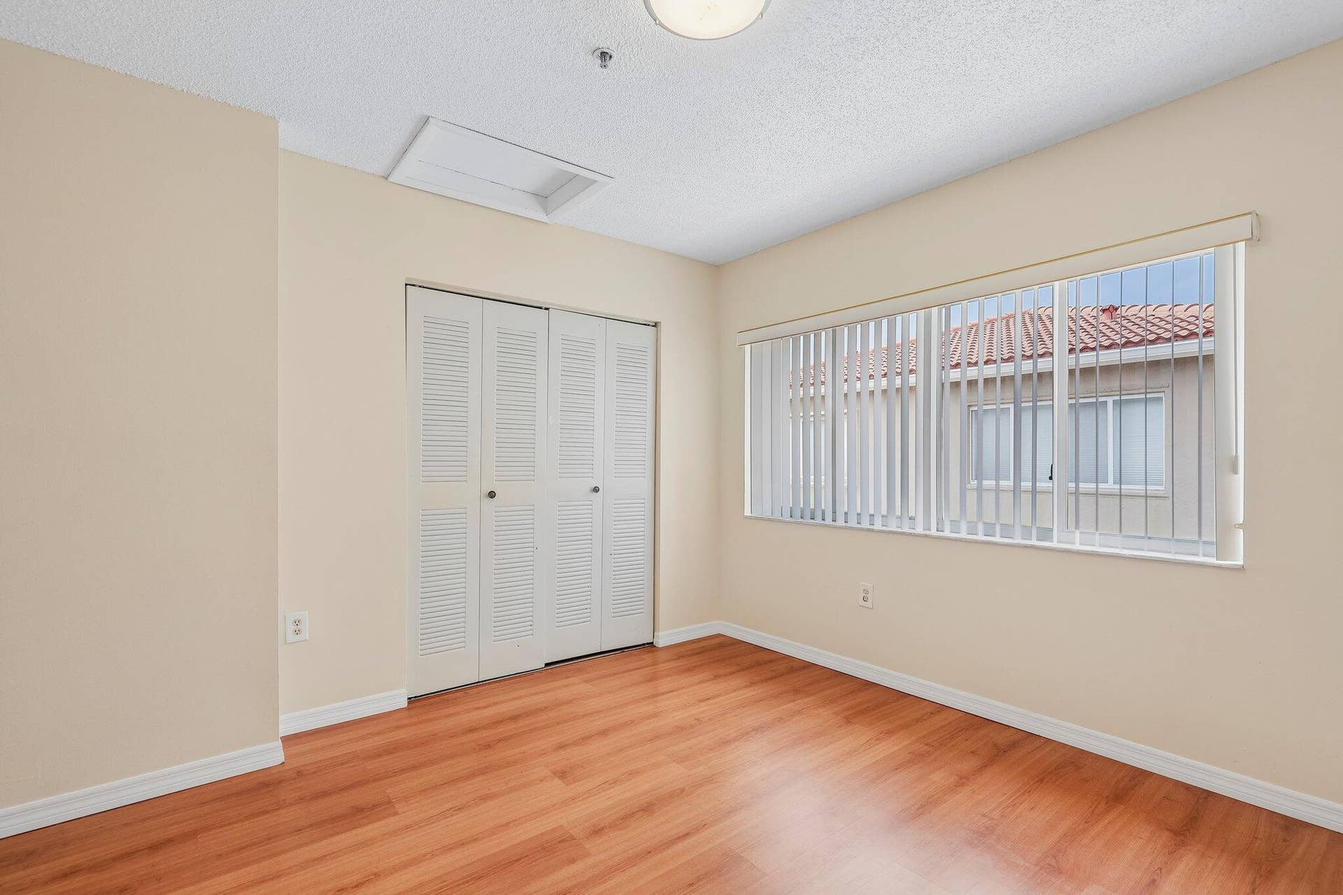 167 RIVIERA Circle, Weston, FL 33326 33-web-or-mls-Riviera Cir-S2108-031