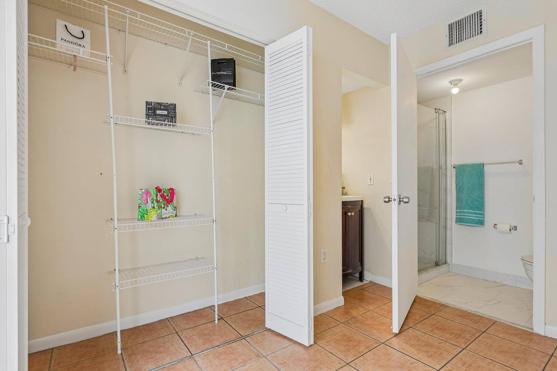 167 RIVIERA Circle, Weston, FL 33326 20-web-or-mls-Riviera Cir-S2108-018