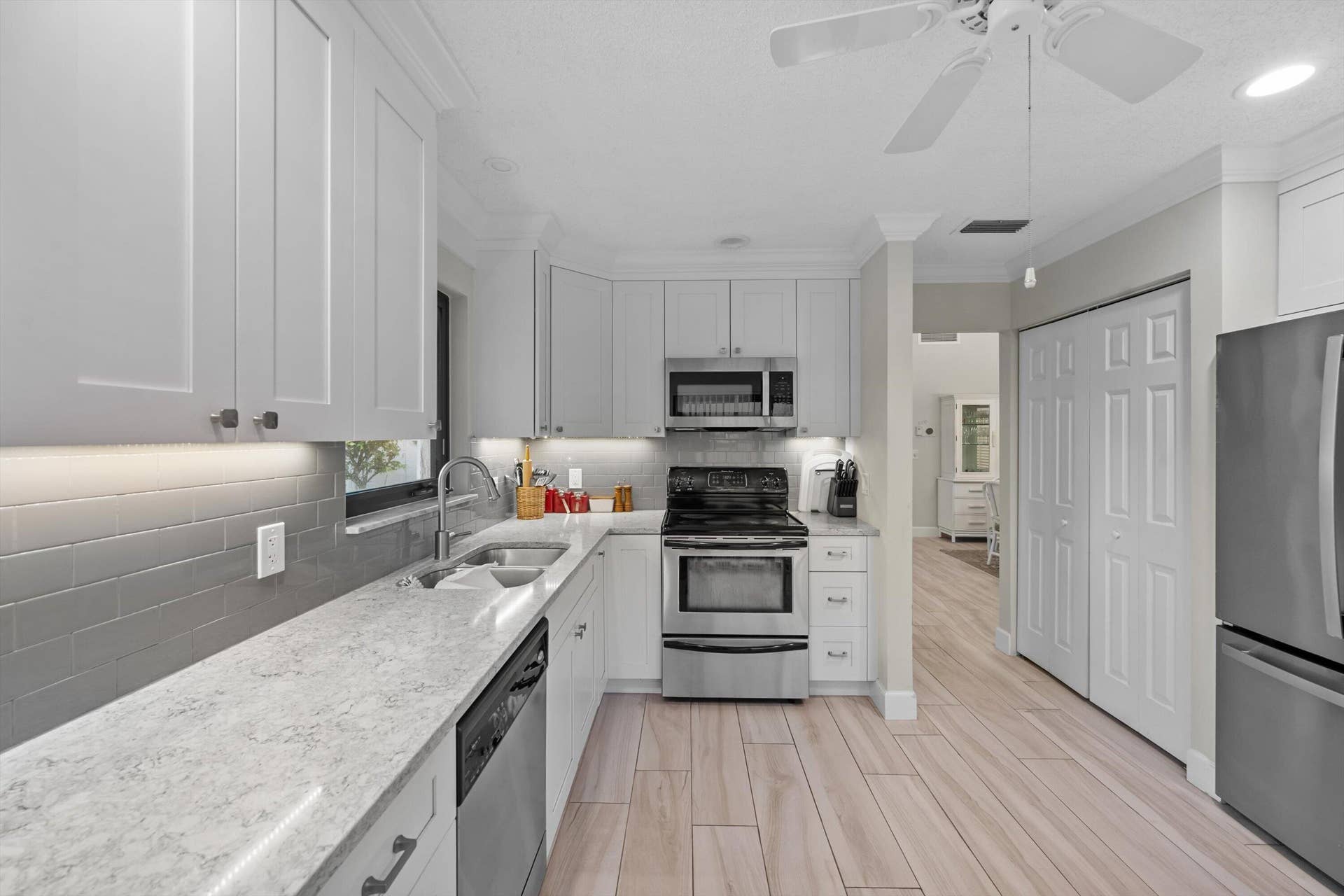 3636 FRESHWATER Drive, Jupiter, FL 33477 15-DSC_5474