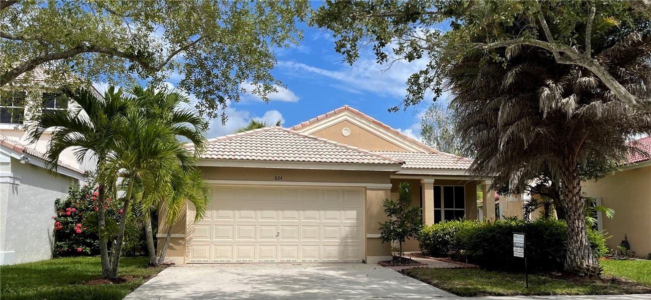 824 Savannah Falls Drive, Weston, Weston, FL 33327 Photo 1