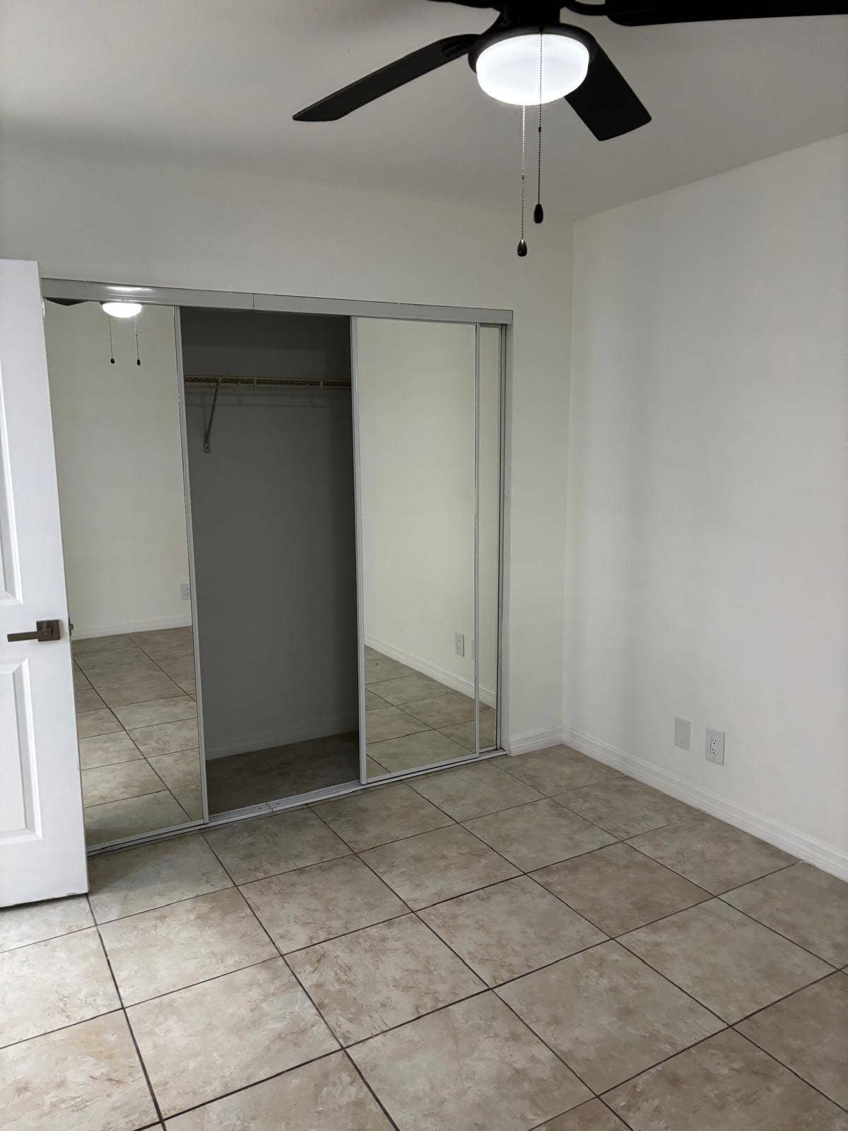 1515 LAKE CRYSTAL Drive, #B, West Palm Beach, West Palm Beach, FL 33411 WhatsApp Image 2026-08-08 at 09.41.49 (9