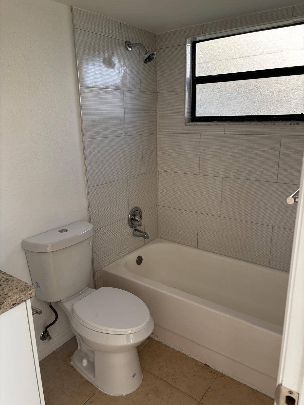 1515 LAKE CRYSTAL Drive, #B, West Palm Beach, West Palm Beach, FL 33411 WhatsApp Image 2026-08-08 at 09.41.49 (1