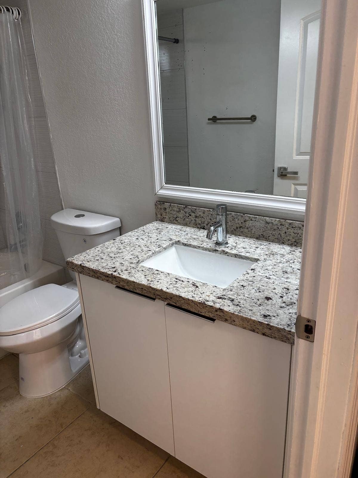 1515 LAKE CRYSTAL Drive, #B, West Palm Beach, West Palm Beach, FL 33411 WhatsApp Image 2026-08-08 at 09.41.49 (6