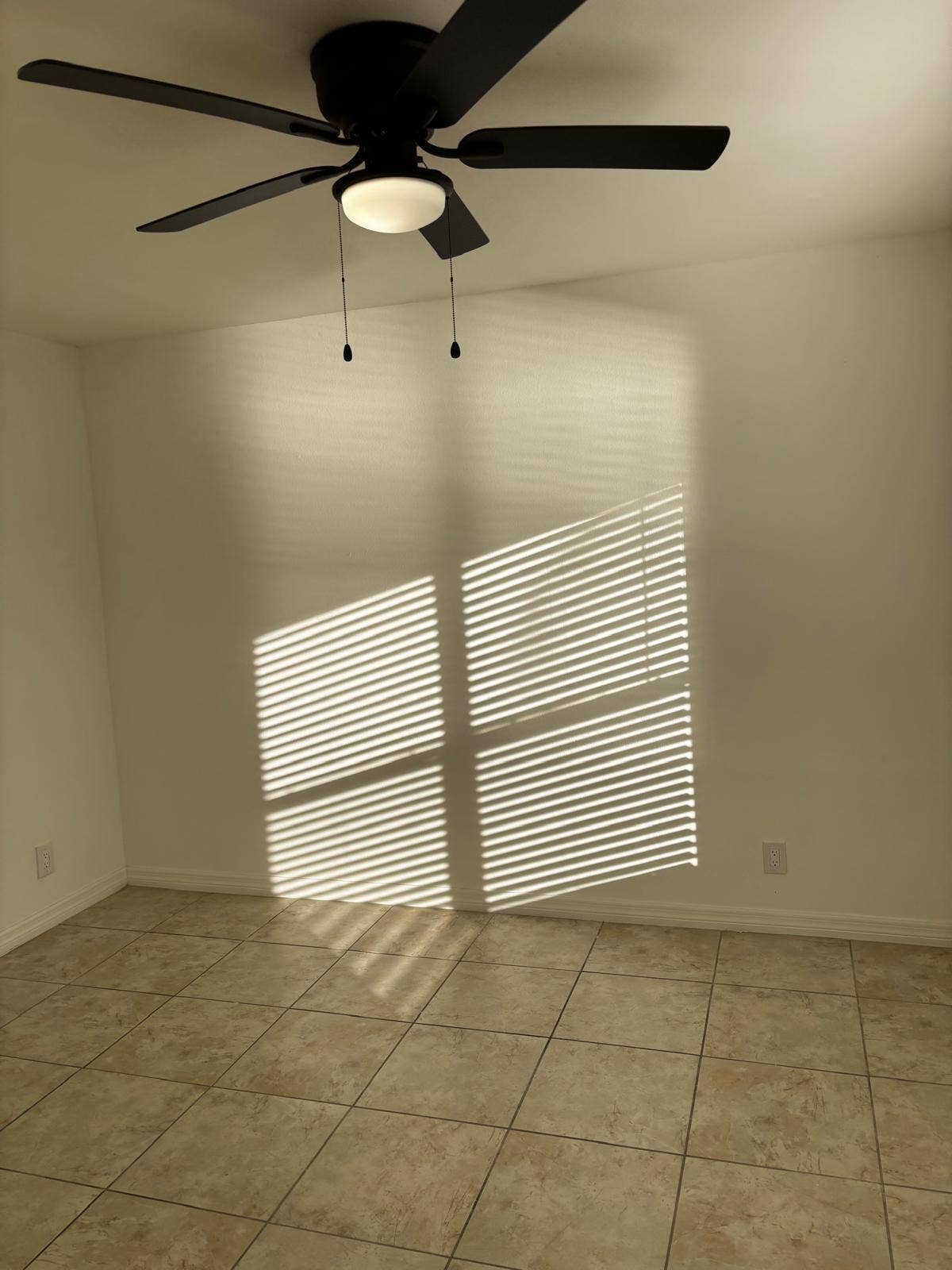 1515 LAKE CRYSTAL Drive, #B, West Palm Beach, West Palm Beach, FL 33411 WhatsApp Image 2026-08-08 at 09.41.50 (4