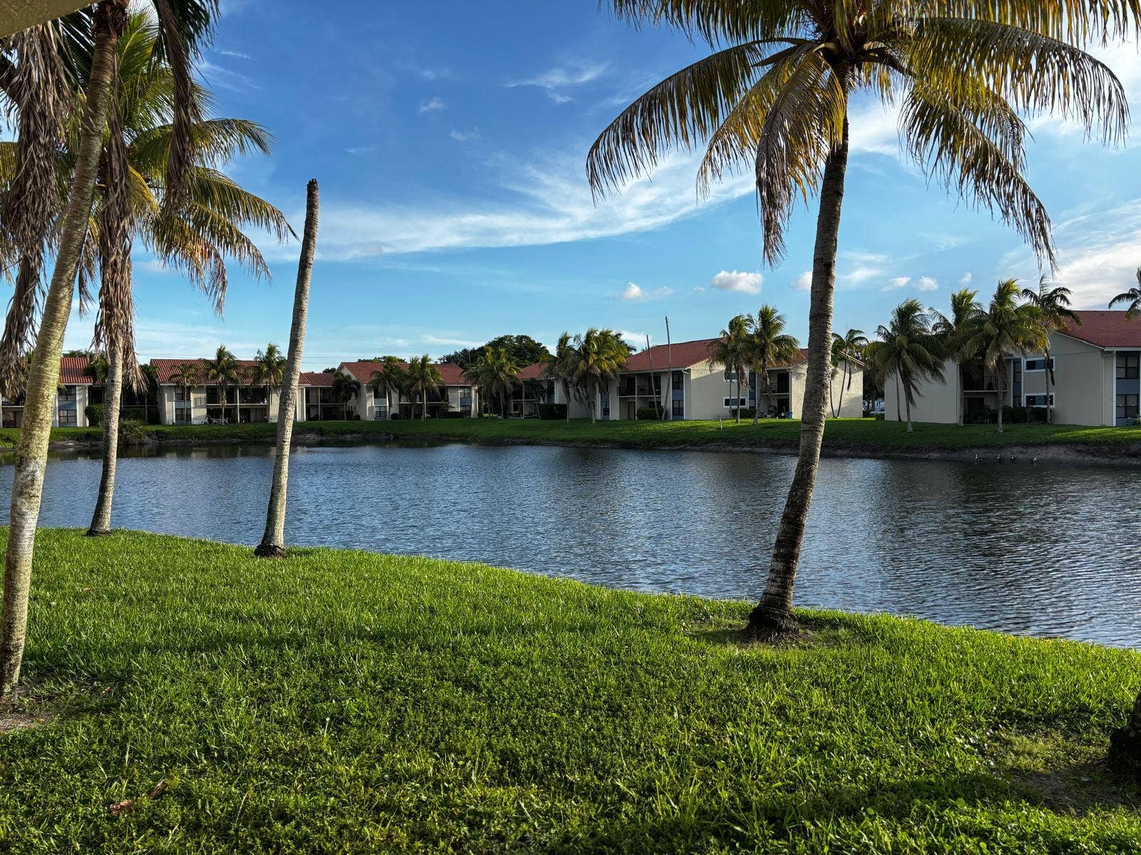 1515 LAKE CRYSTAL Drive, #B, West Palm Beach, West Palm Beach, FL 33411 WhatsApp Image 2026-08-08 at 09.41.50 (2