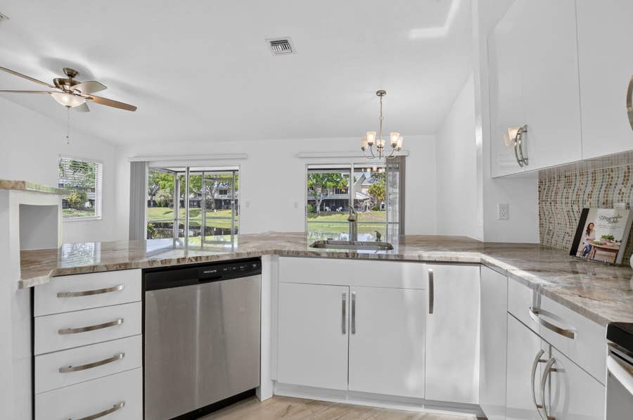 Property photo for 1971 Discovery Circle E, Deerfield Beach, FL