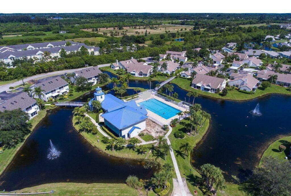 1828 AYNSLEY Way, #1, Vero Beach, FL 32966 AerialPool.