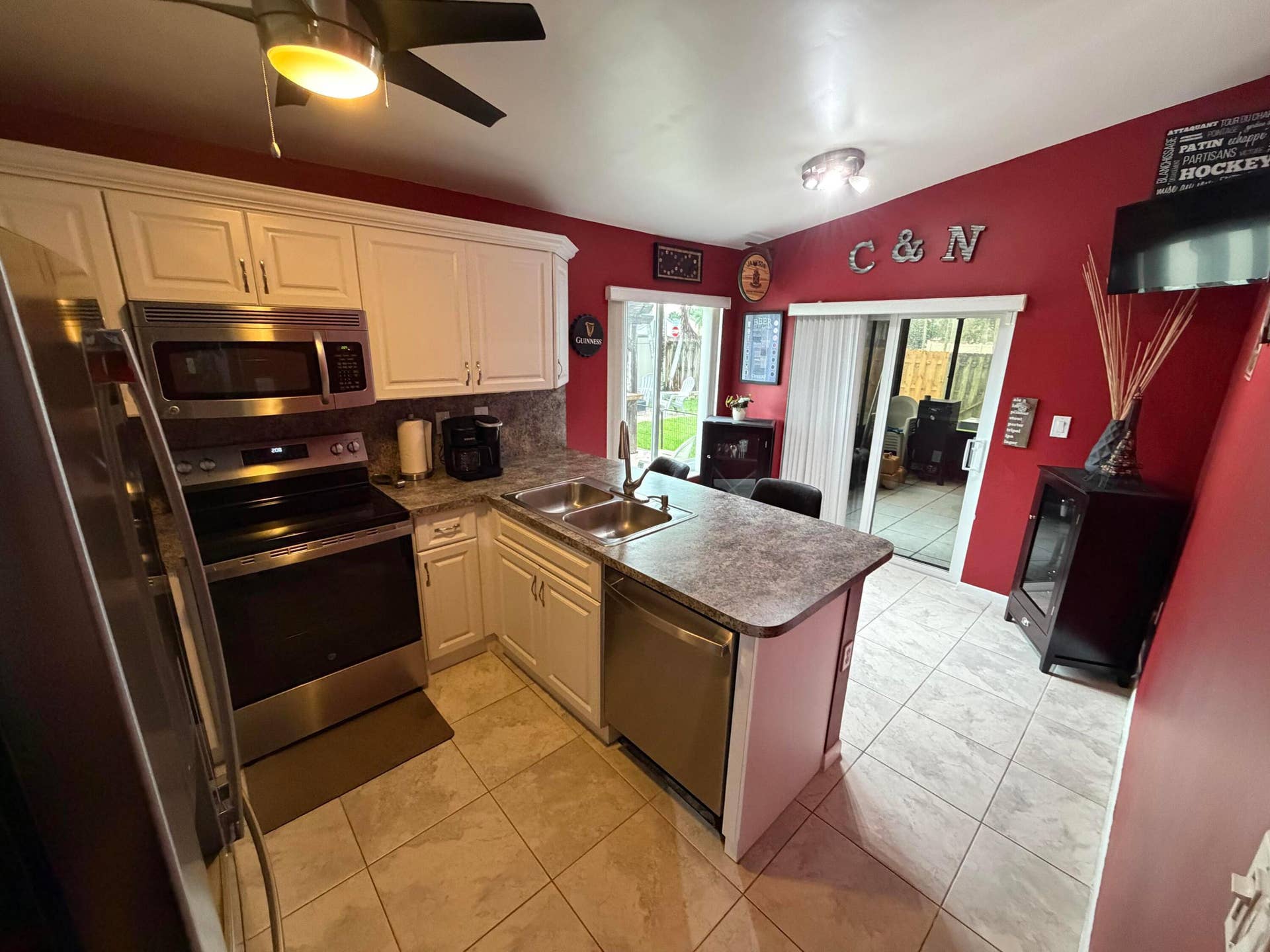 924 CUMBERLAND Terrace, Davie, FL 33325 Kitchen