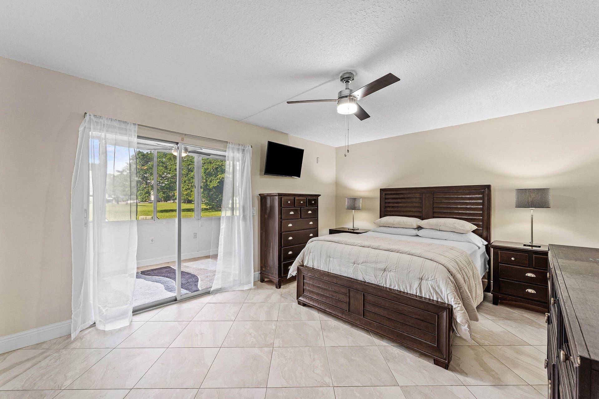 1015 Berkshire A, Deerfield Beach, FL 33442 019-1015BerkshireA-DeerfieldBeach-FL-334