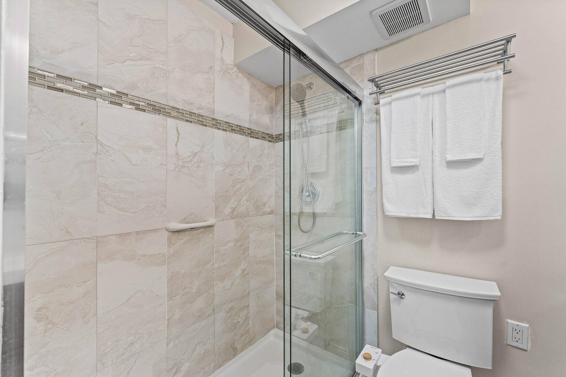 1015 Berkshire A, Deerfield Beach, FL 33442 016-1015BerkshireA-DeerfieldBeach-FL-334