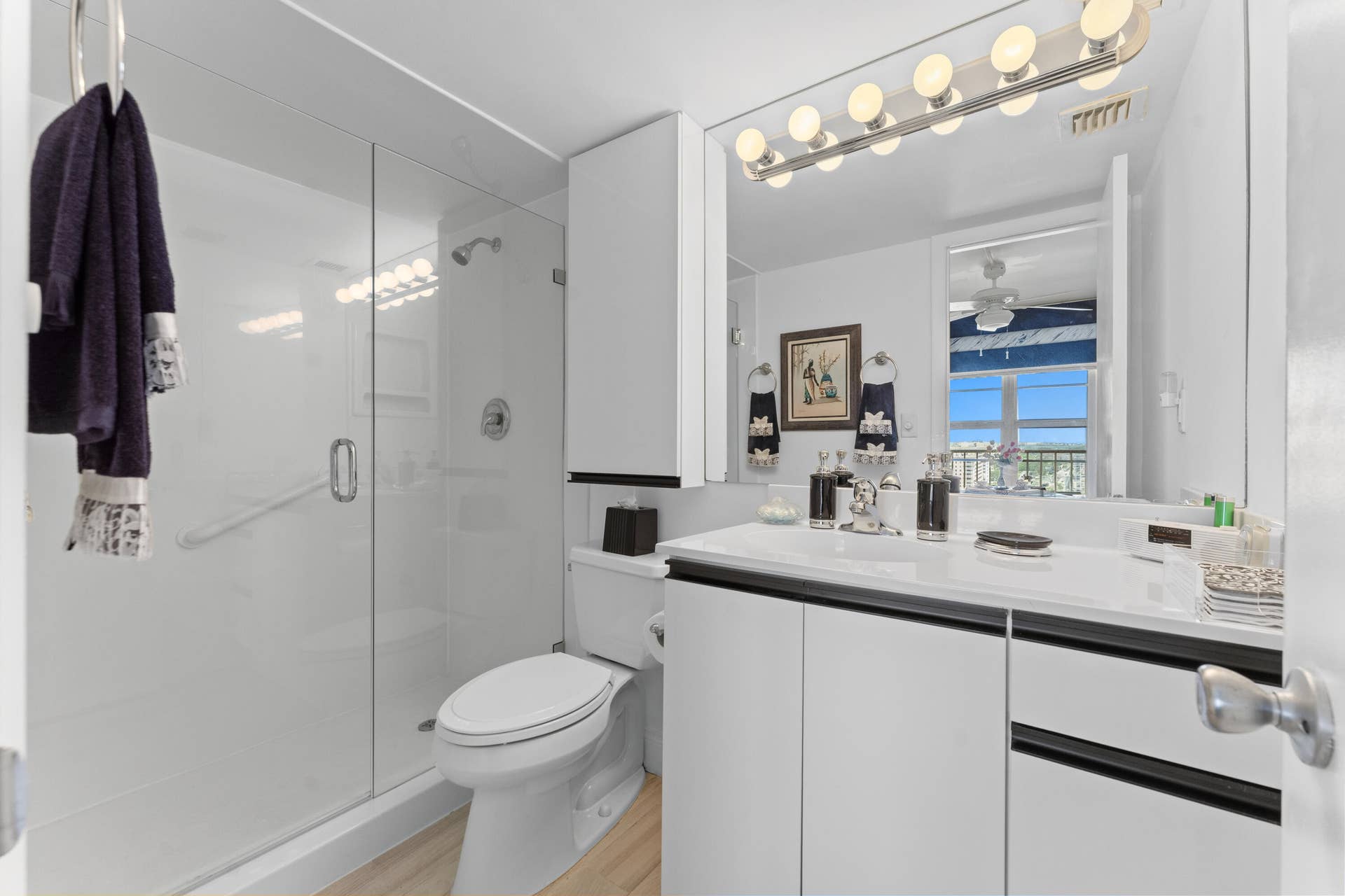 1021 HILLSBORO MILE, #PH3, Hillsboro Beach, FL 33062 SECOND BATHROOM