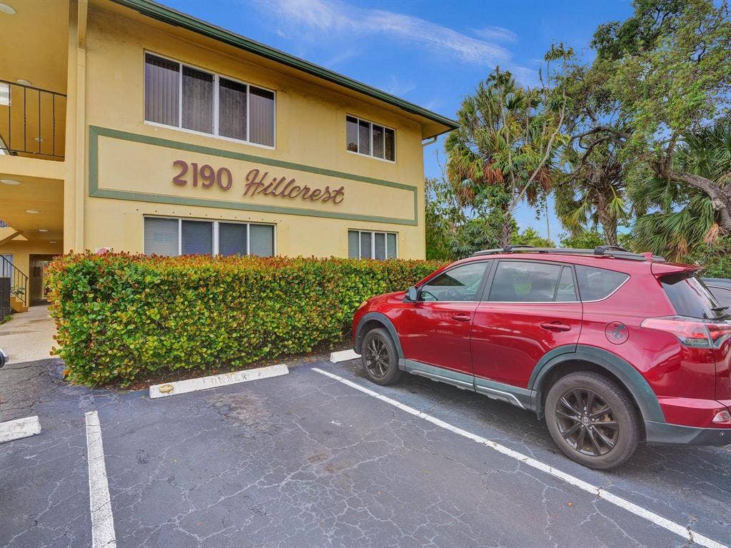 2190 SE 5TH Street, #4-A, Pompano Beach, FL 33062 2