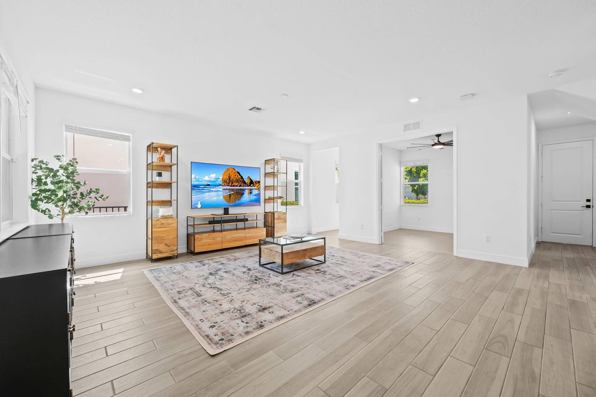 1131 VERDE Court, Deerfield Beach, FL 33064 Family Room