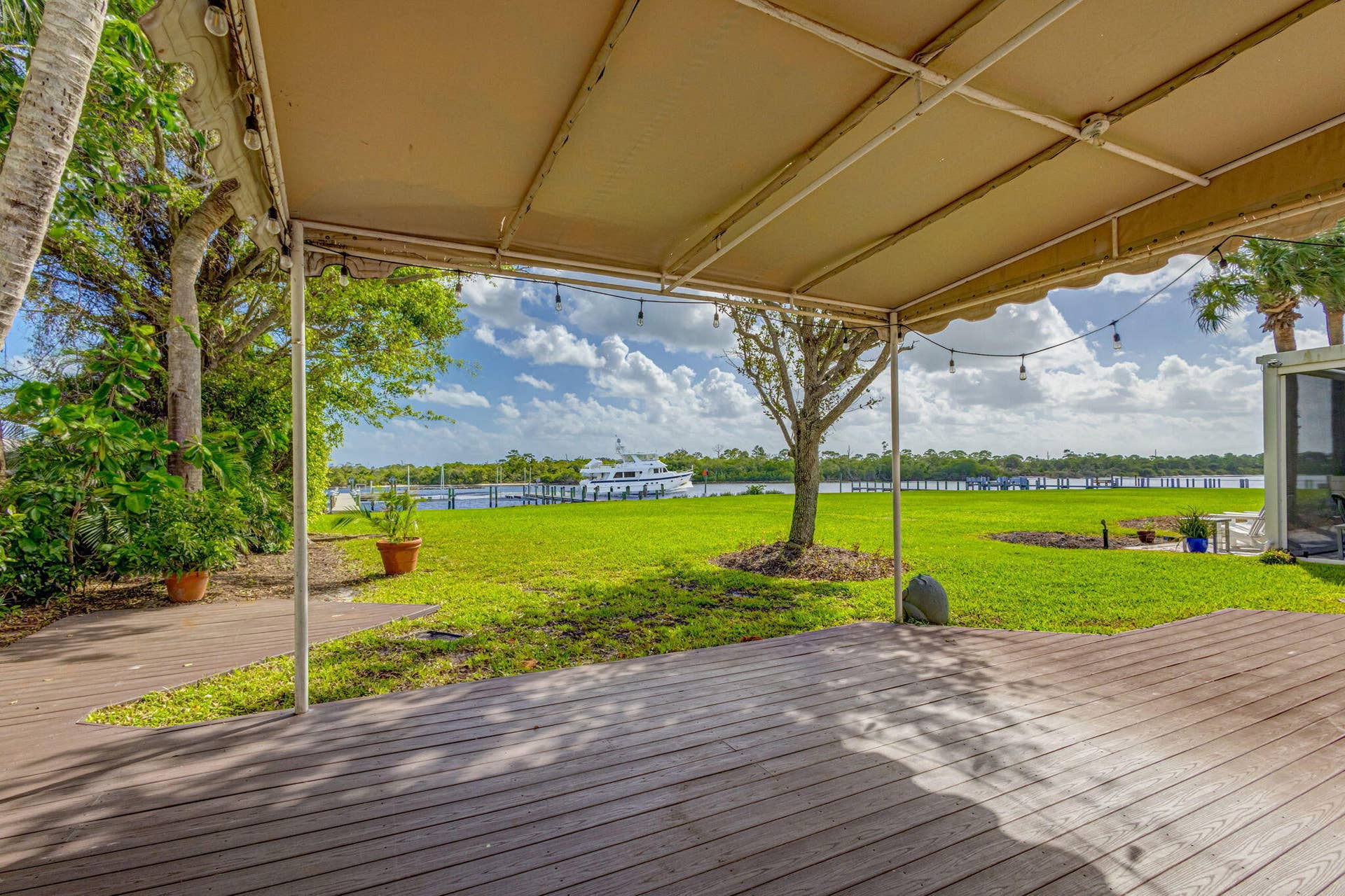 16334 PORT DICKINSON Drive, Jupiter, Jupiter, FL 33477 your back patio