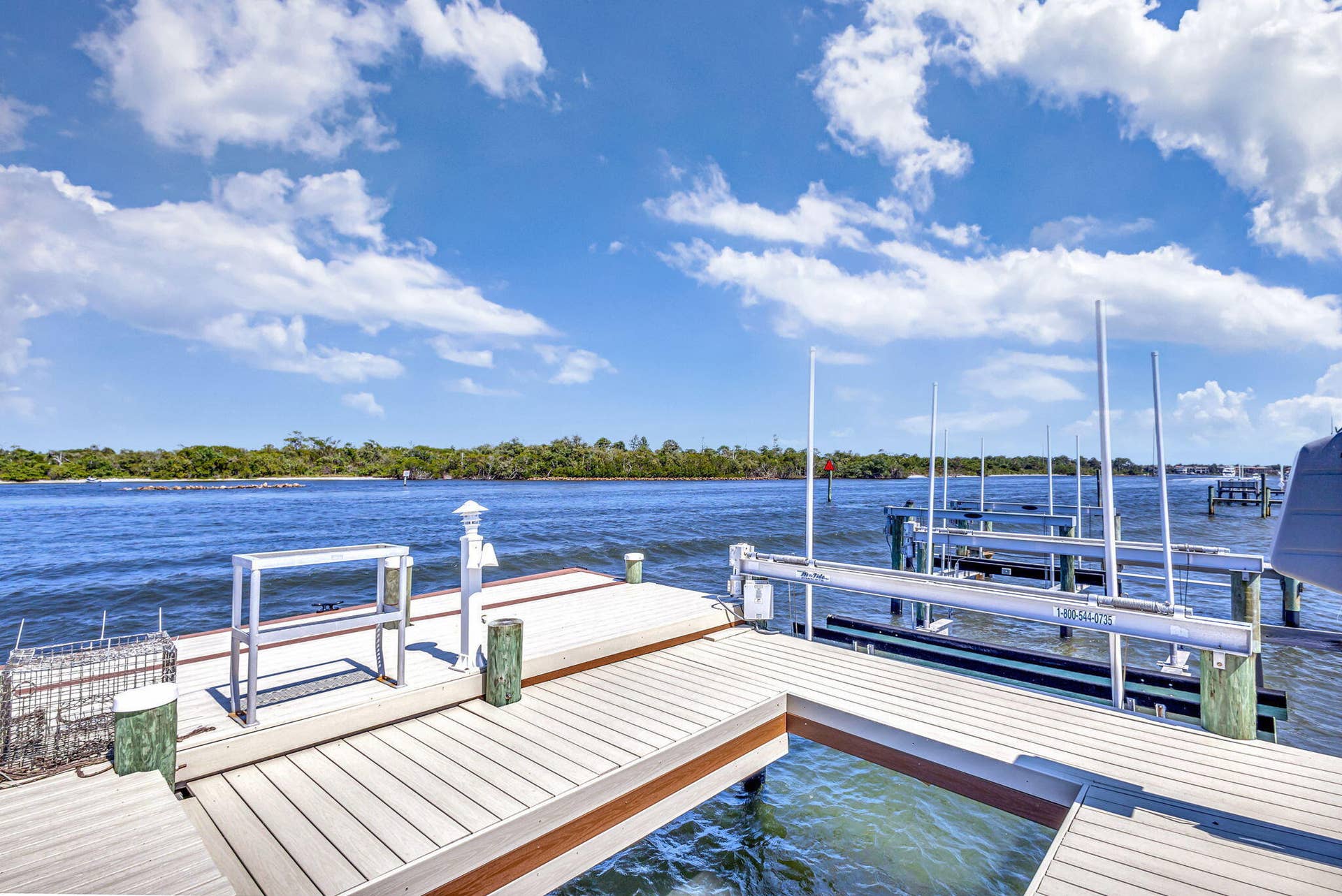 16334 PORT DICKINSON Drive, Jupiter, Jupiter, FL 33477 16 pound lift