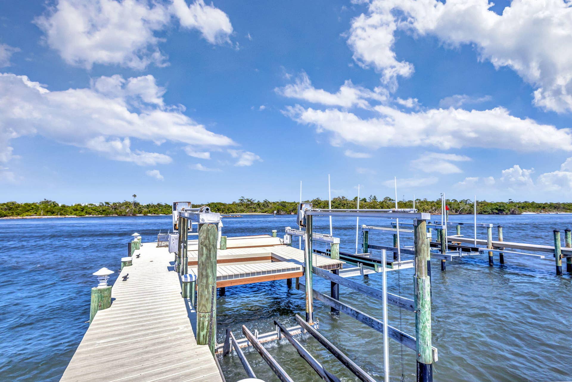 16334 PORT DICKINSON Drive, Jupiter, Jupiter, FL 33477 2 jet ski lifts