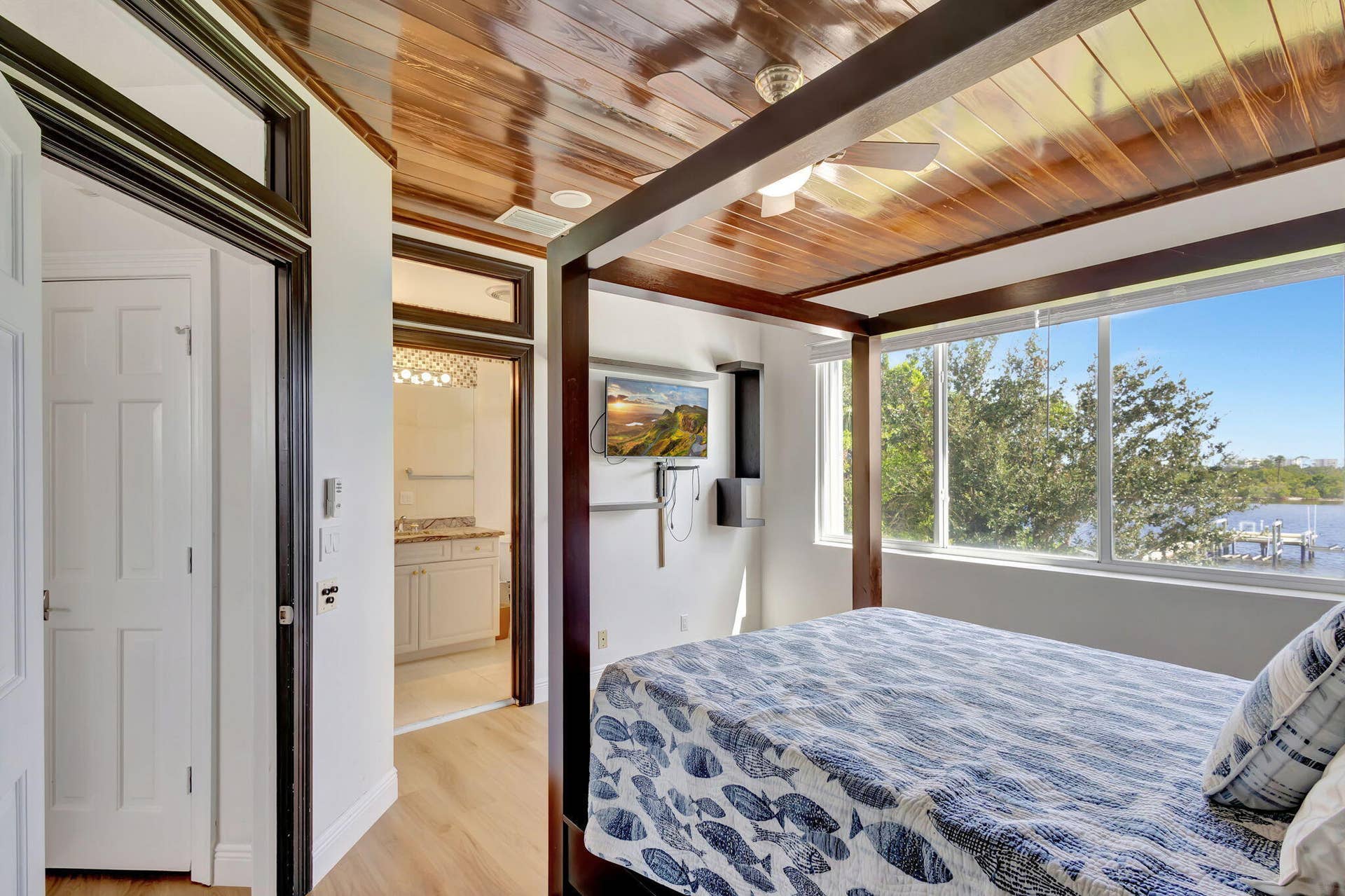 16334 PORT DICKINSON Drive, Jupiter, Jupiter, FL 33477 second en suite bedroom