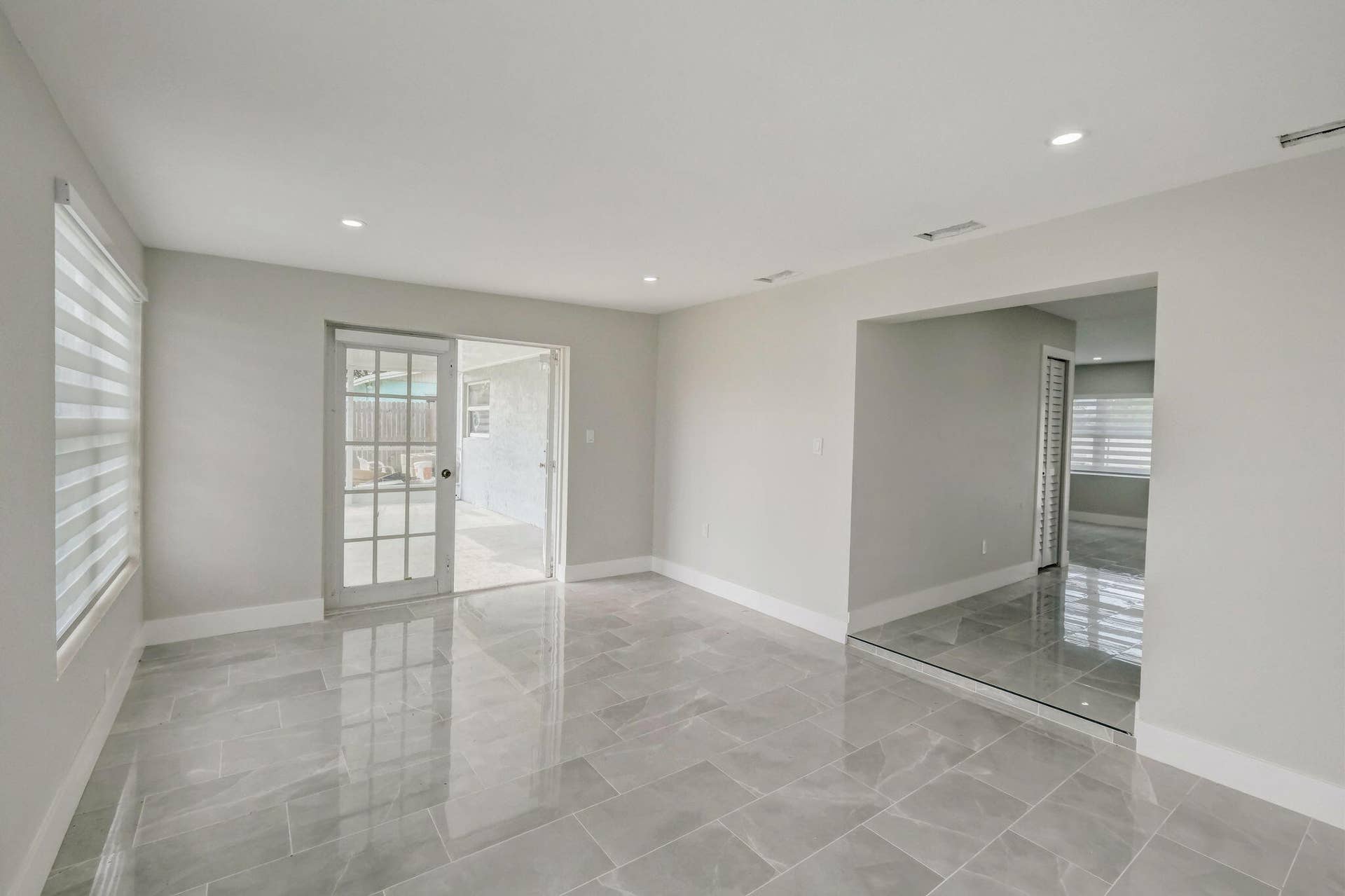 520 SW 13TH Place, Deerfield Beach, FL 33441 Sunroom