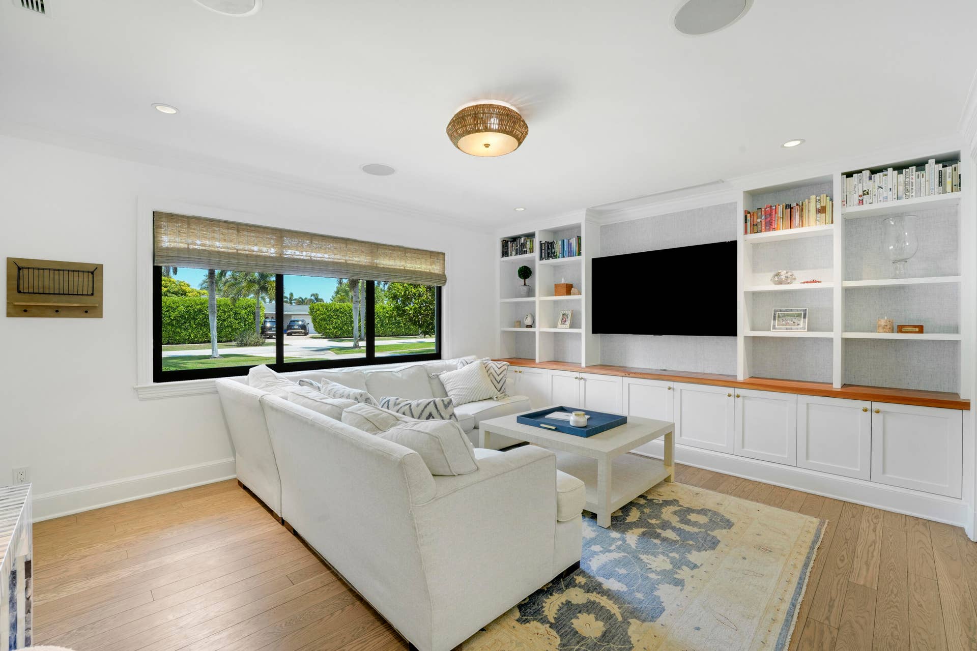 704 PELICAN Way, North Palm Beach, FL 33408 House-8