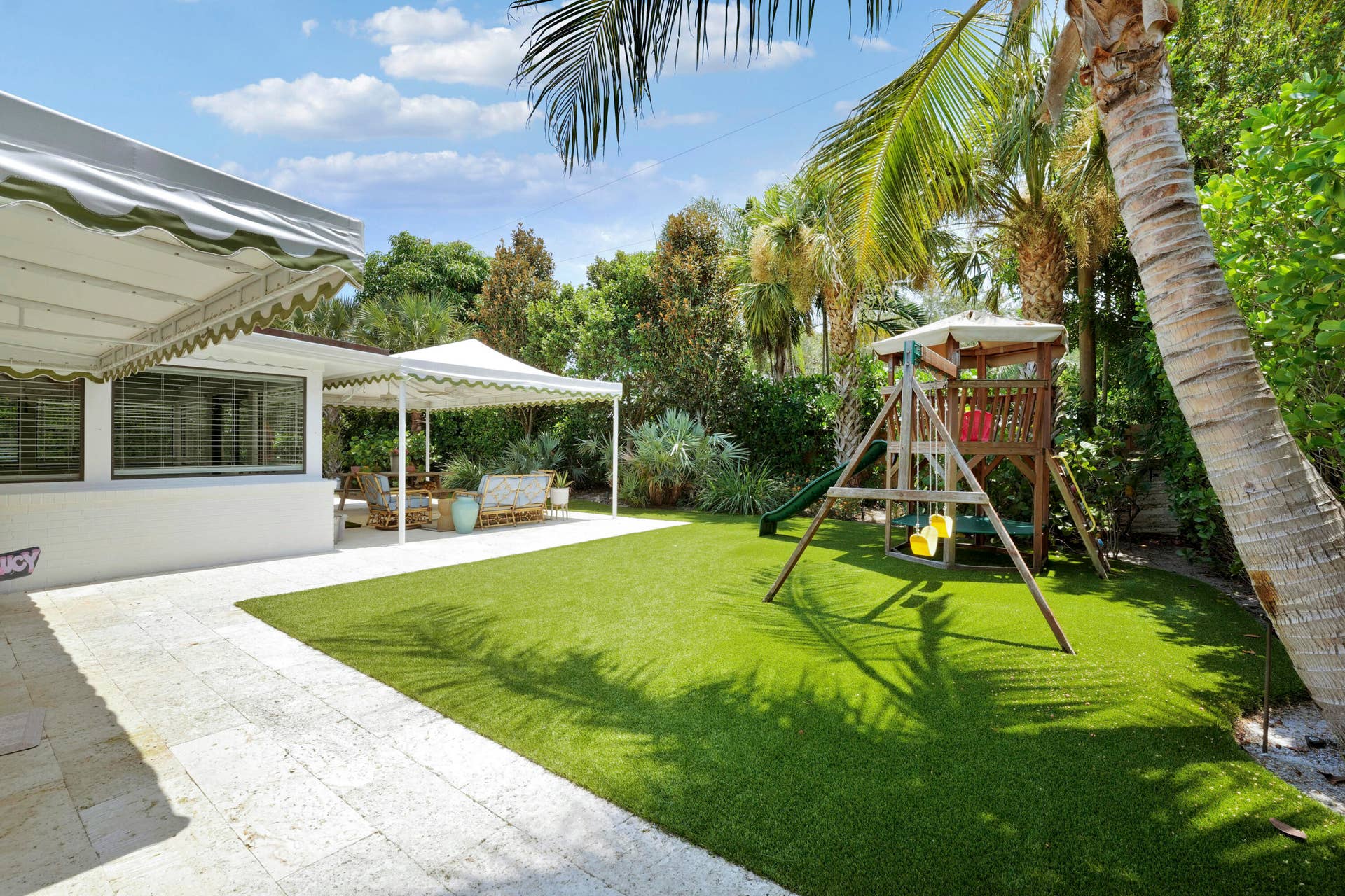 704 PELICAN Way, North Palm Beach, FL 33408 House-36