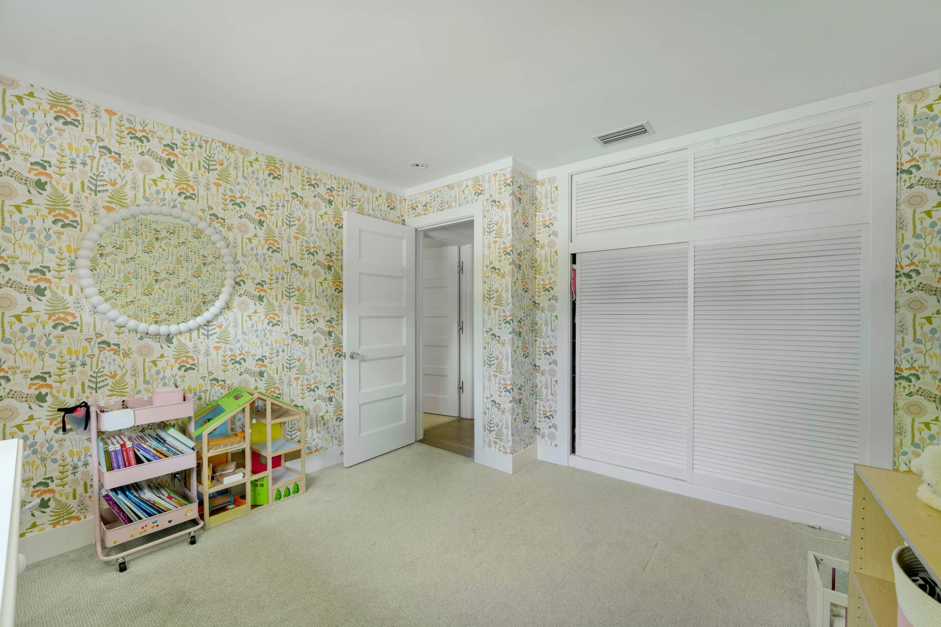 704 PELICAN Way, North Palm Beach, FL 33408 House-27